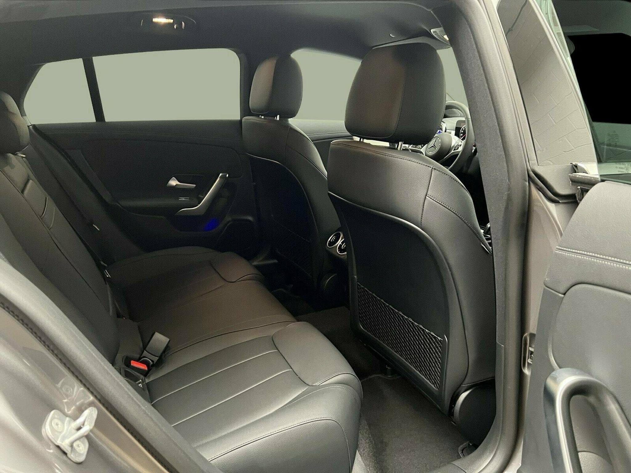 Mercedes CLA 180 CLA 180 d Shooting Brake (2025) - Photo 10