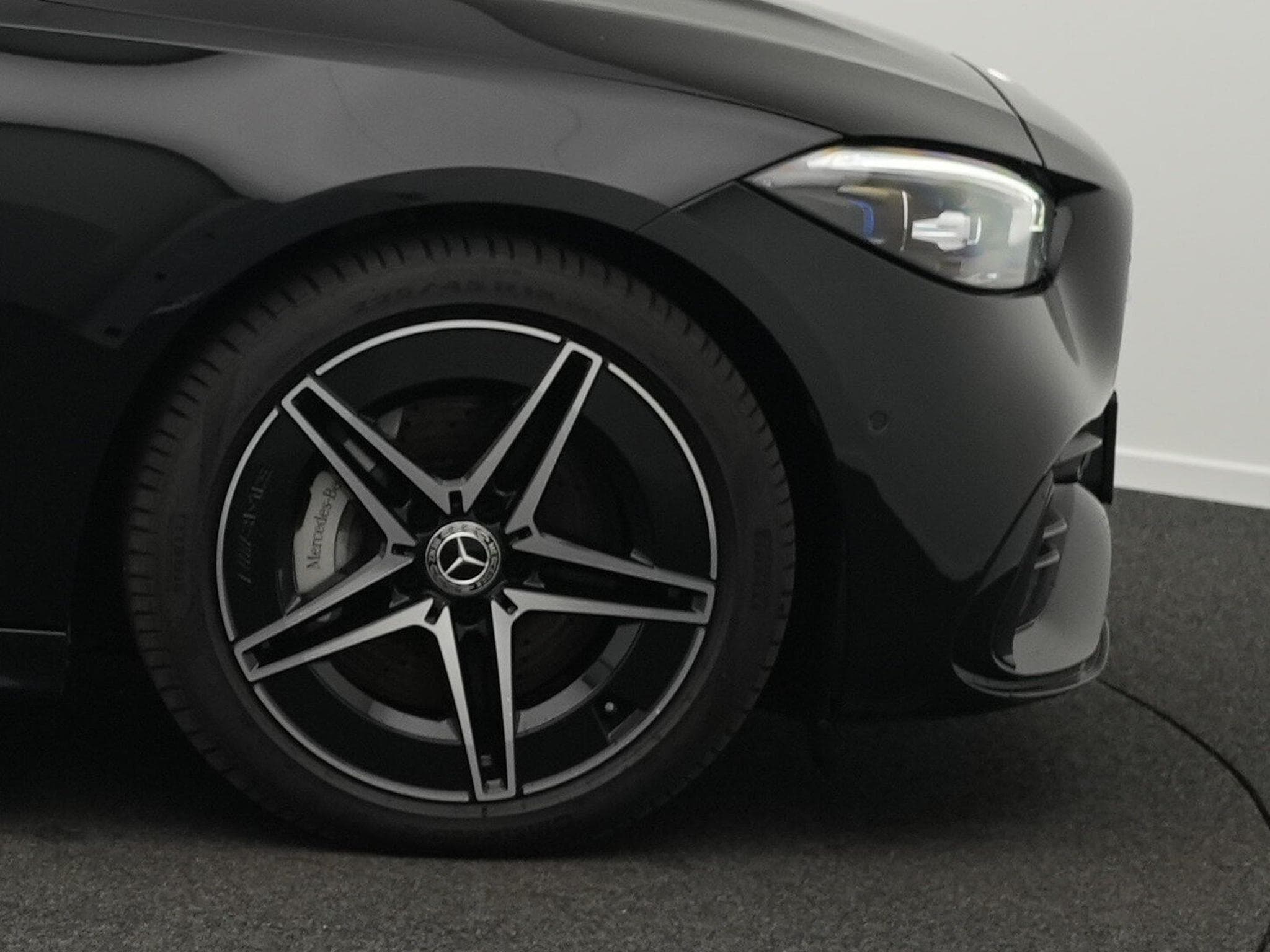 Mercedes C 220 d 4MATIC T-Modell AMG-Line Premium Plus (2025) - Photo 6