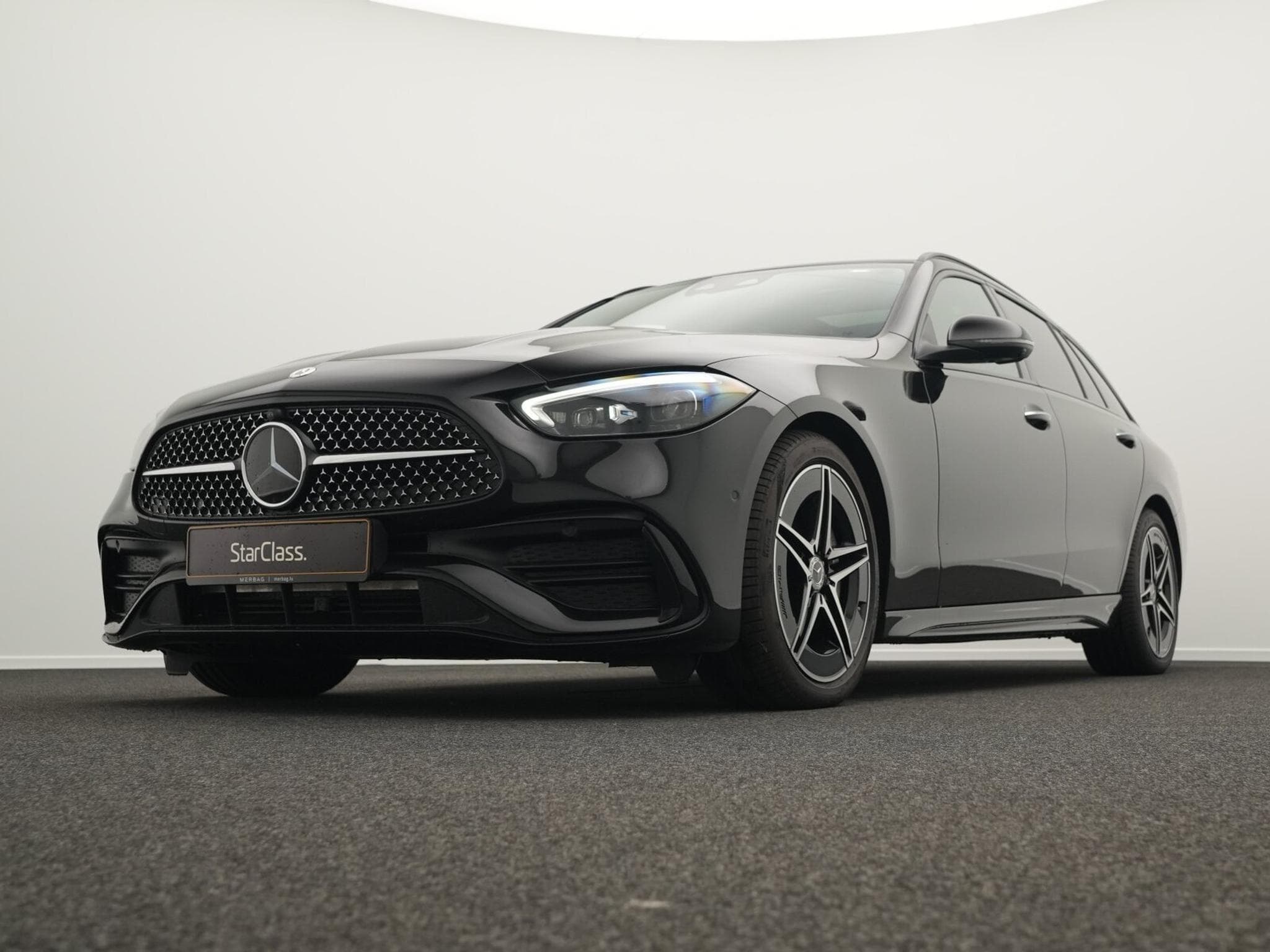Mercedes C 220 d 4MATIC T-Modell AMG-Line Premium Plus (2025) - Photo 8