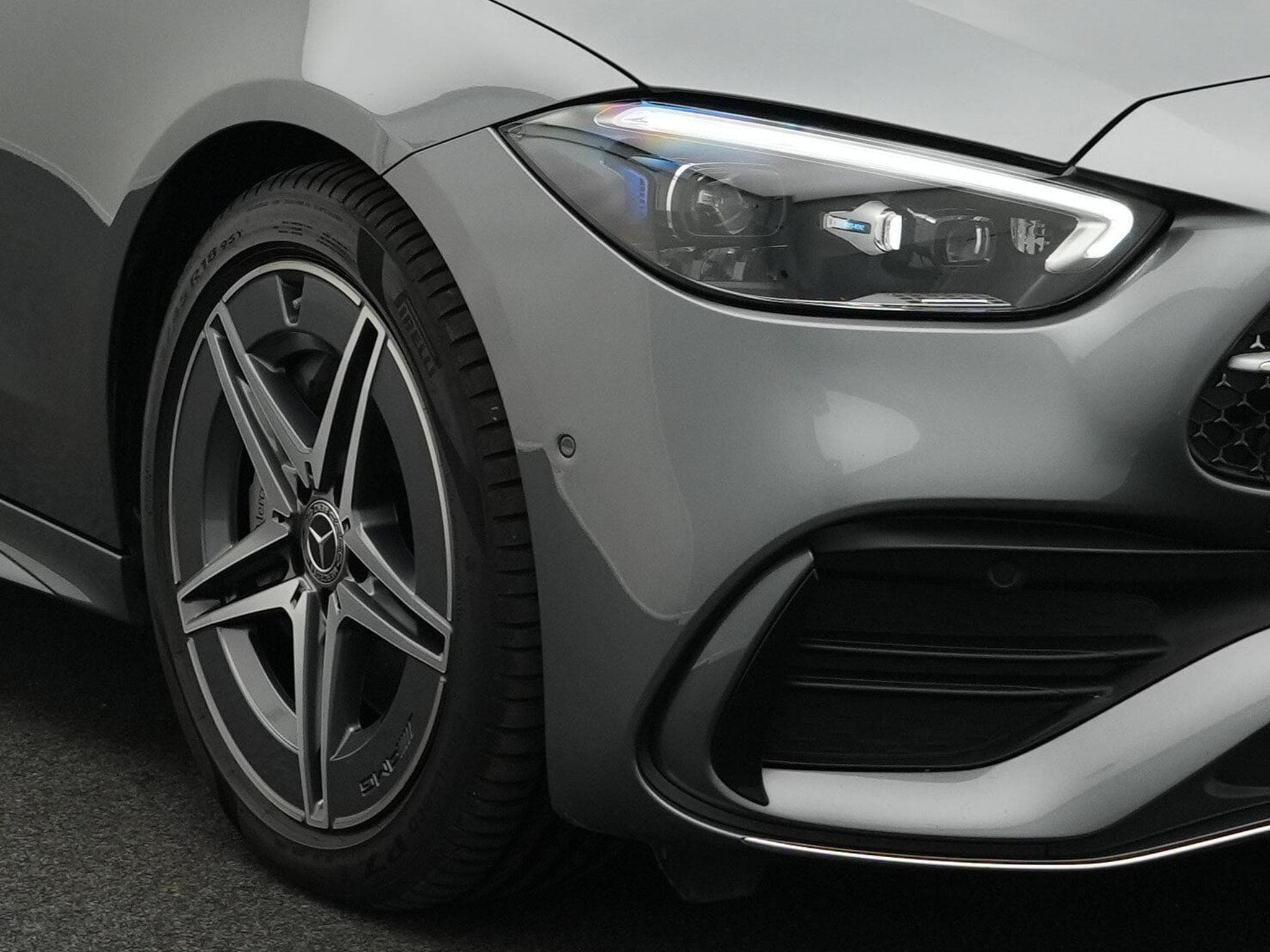 Mercedes C 220 d 4MATIC T-Modell (2025) - Foto 7