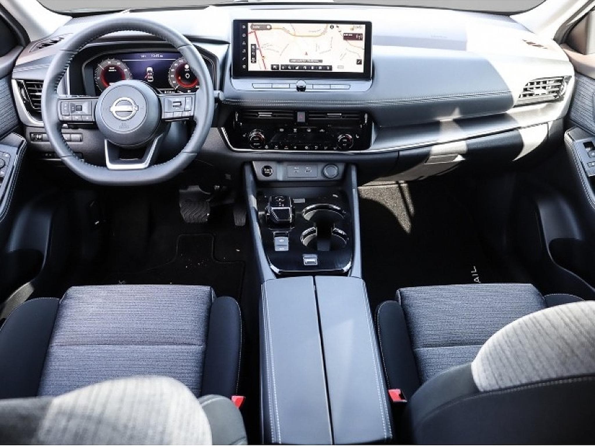 Nissan X-Trail (2026) - Photo 4