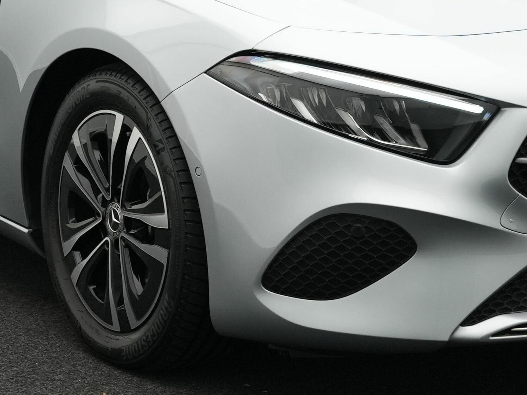 Mercedes A 180 d Progressive Kamera+SHZ+Apple (2024) - Foto 7