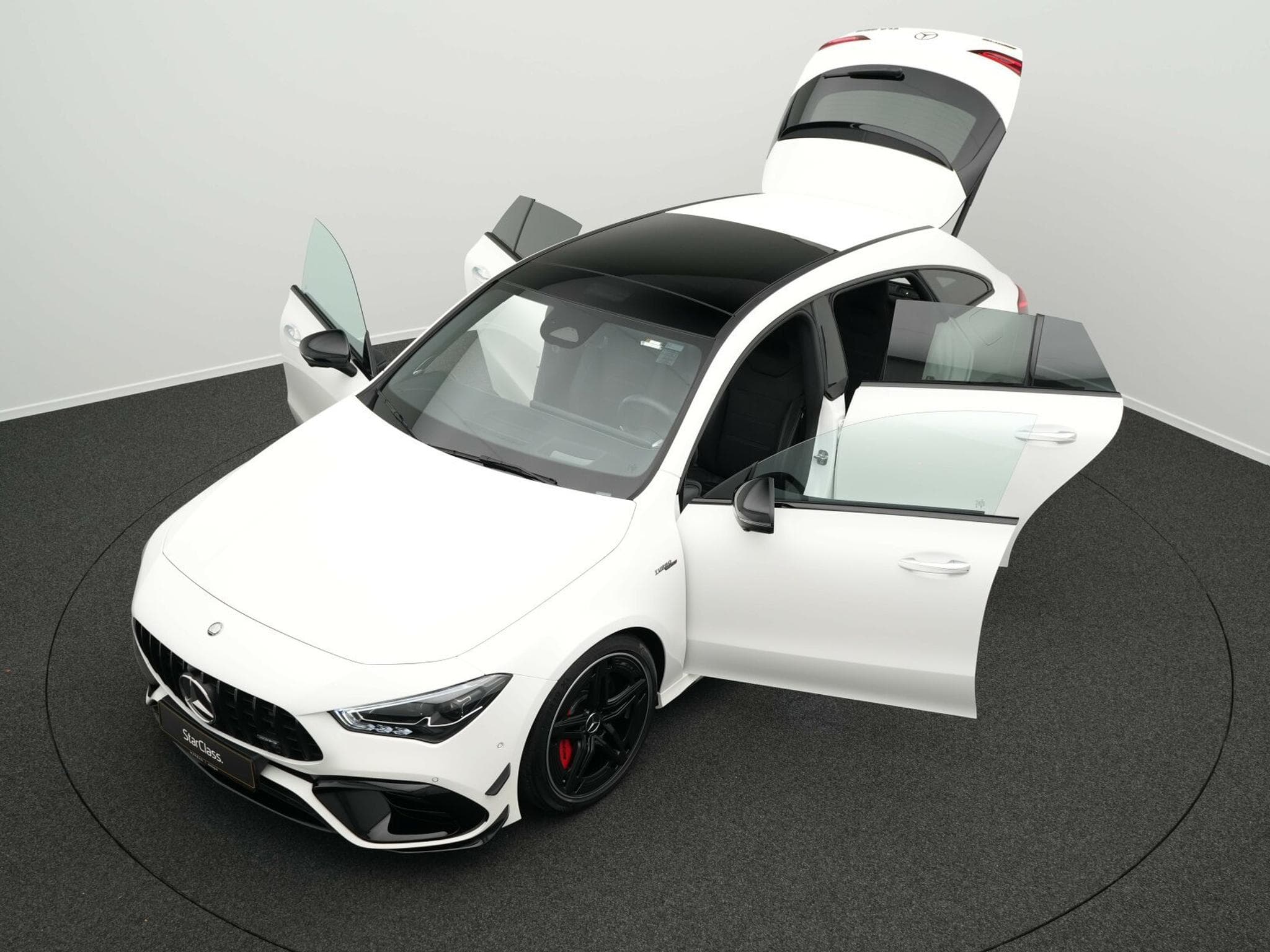 Mercedes CLA 45 AMG S 4MATIC+ Multi+Burm. (2024) - Photo 14