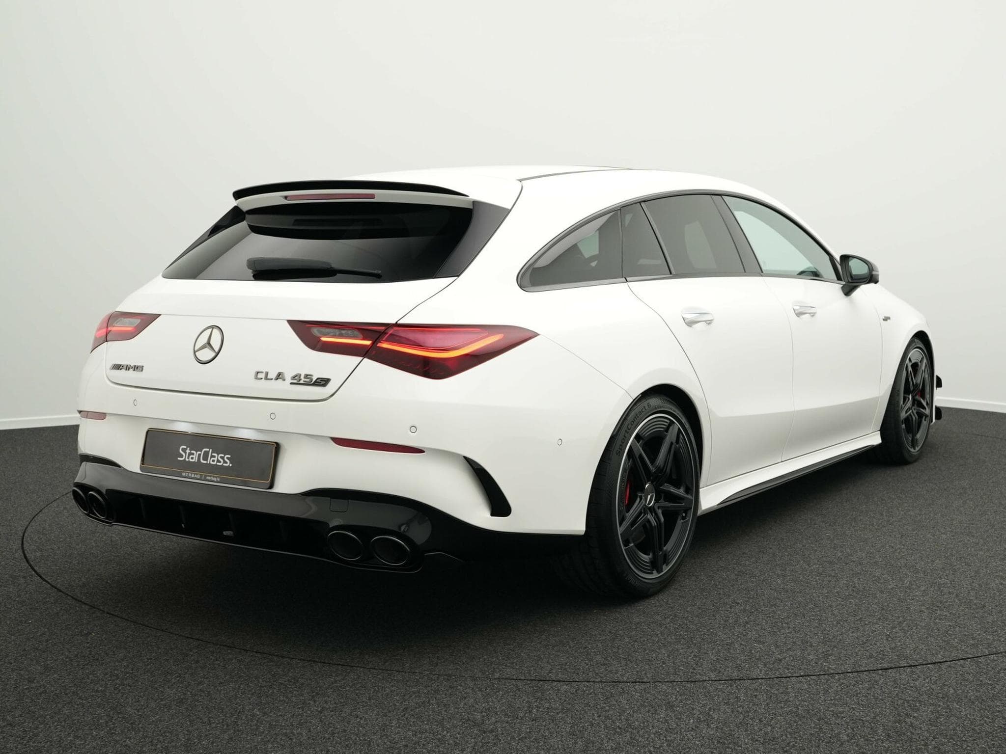 Mercedes CLA 45 AMG S 4MATIC+ Multi+Burm. (2024) - Photo 3