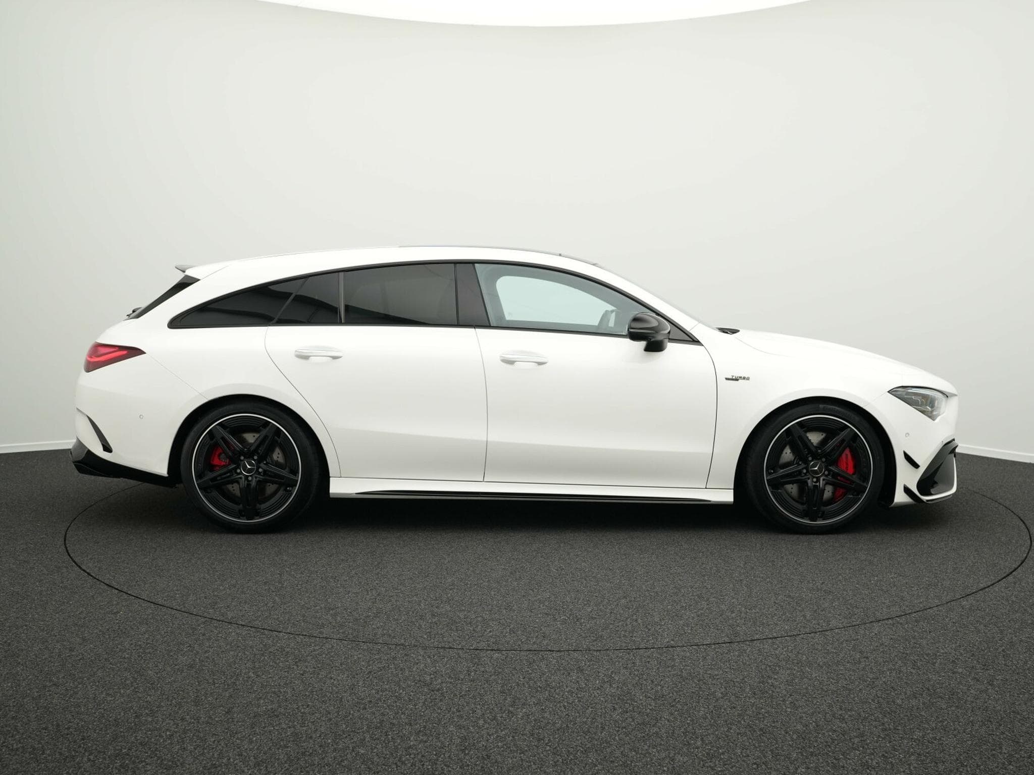 Mercedes CLA 45 AMG S 4MATIC+ Multi+Burm. (2024) - Photo 5