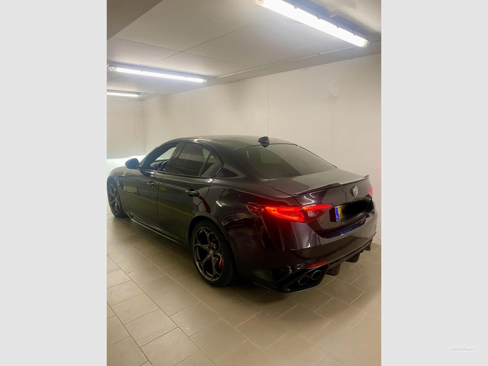 Alfa-Romeo Giulia 2.9 bi turbo 510cv Quadrifoglio (2018) - Foto 1