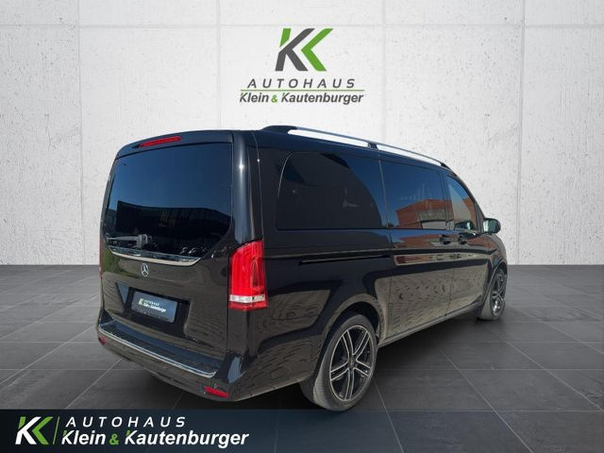 Mercedes V V 250d 4M+LANG+STANDH+KAMERA+AHK+MBUX 7SITZE+TOP (2022) - Foto 5
