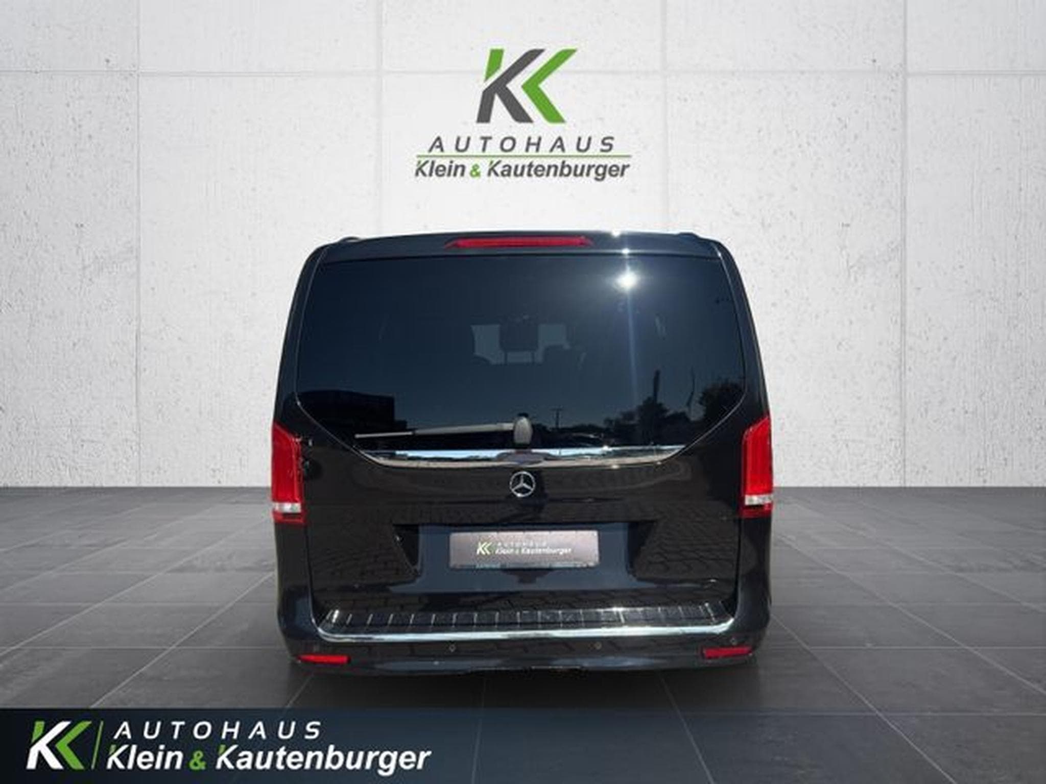 Mercedes V V 250d 4M+LANG+STANDH+KAMERA+AHK+MBUX 7SITZE+TOP (2022) - Foto 6