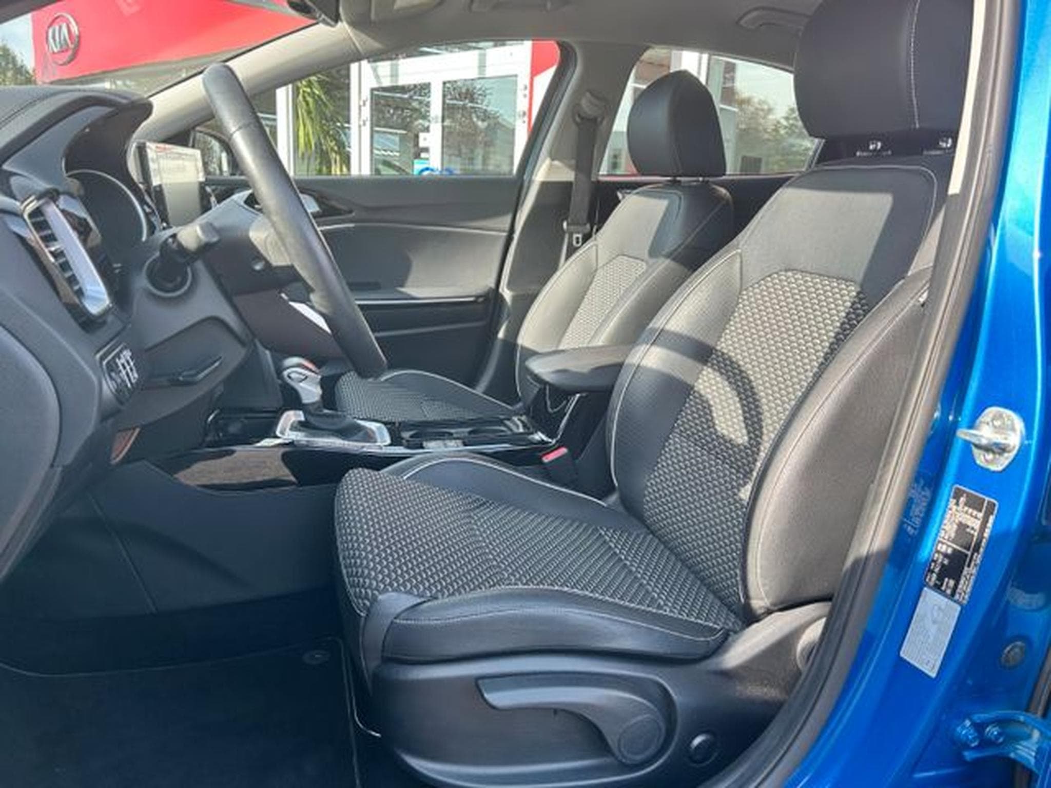 Kia XCeed XCeed 1,6 GDI DCT PHEV Spirit Kamera Klima LED (2022) - Photo 10