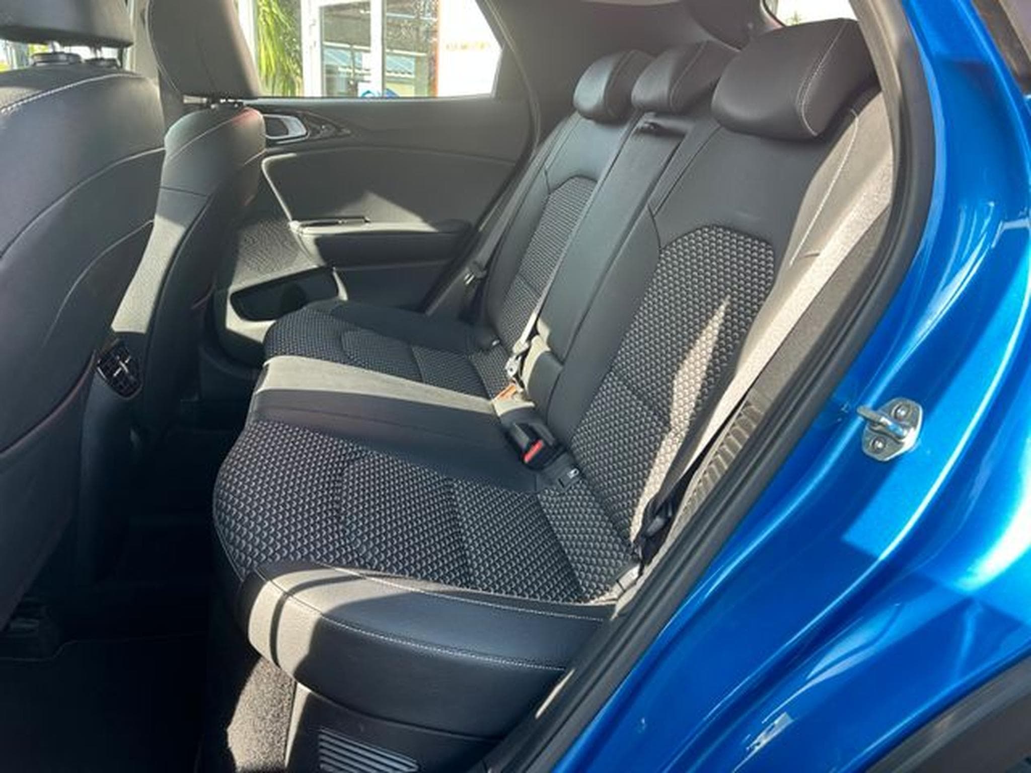 Kia XCeed XCeed 1,6 GDI DCT PHEV Spirit Kamera Klima LED (2022) - Photo 11