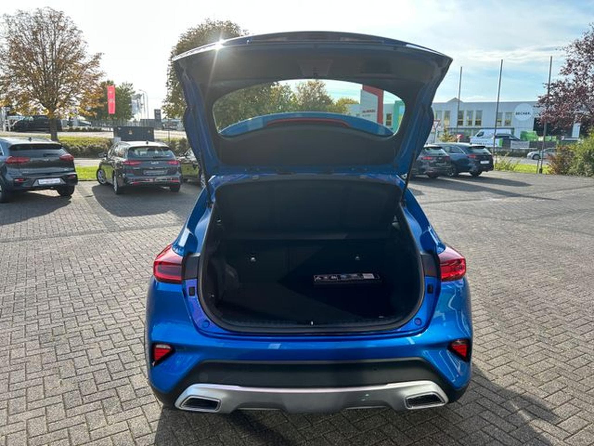 Kia XCeed XCeed 1,6 GDI DCT PHEV Spirit Kamera Klima LED (2022) - Photo 7