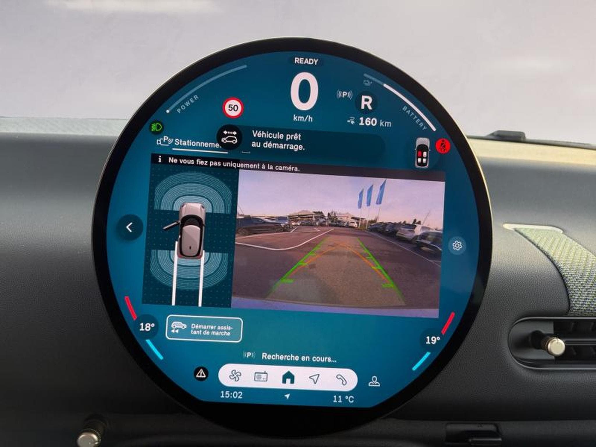 MINI Cooper Cooper E (2024) - Photo 13