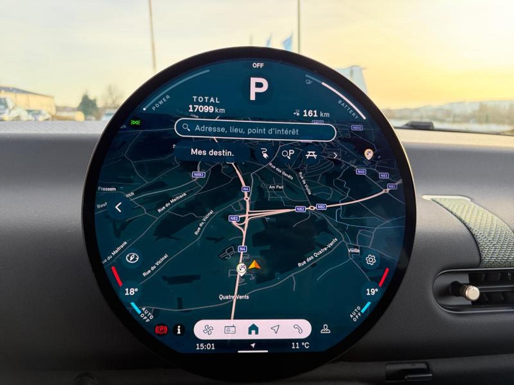 MINI Cooper Cooper E (2024) - Photo 9