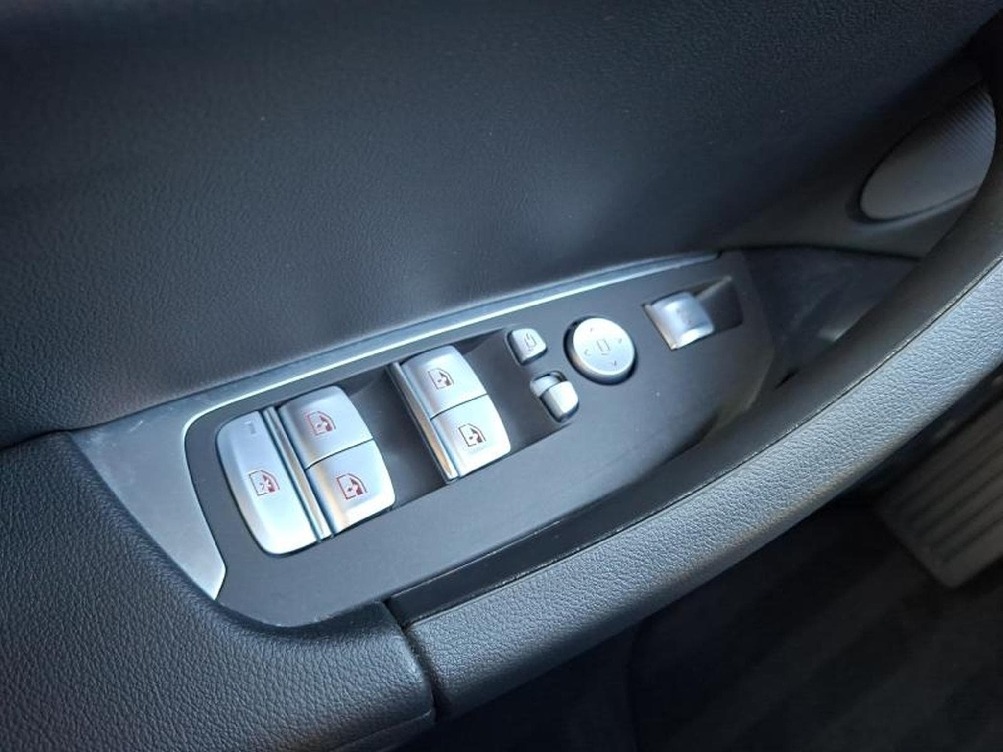 BMW X4 X4 xDrive 20d Kit M Sport (2024) - Photo 13