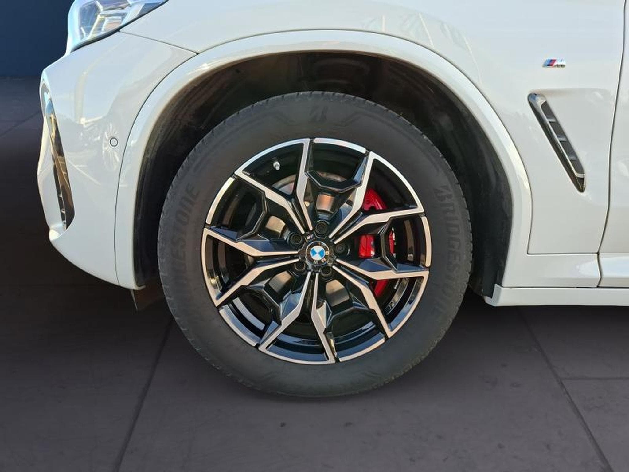 BMW X4 X4 xDrive 20d Kit M Sport (2024) - Photo 4