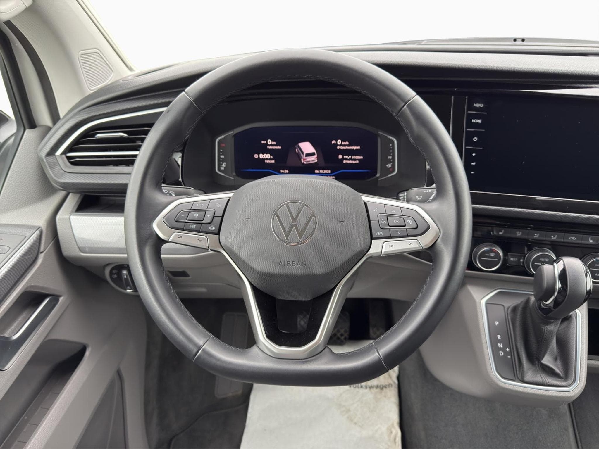 VW T6.1 Ocean Edition (2023) - Photo 9