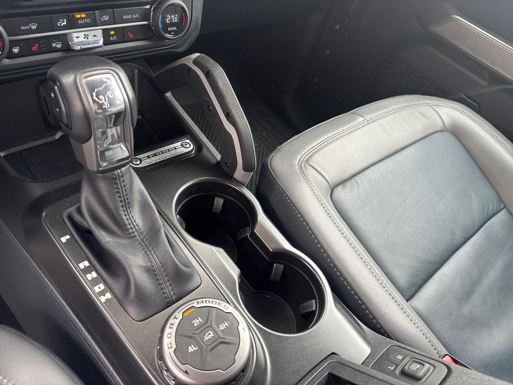 Ford Bronco 2.7i V6 A10 Ecoboost Outer Ban (2025) - Photo 10