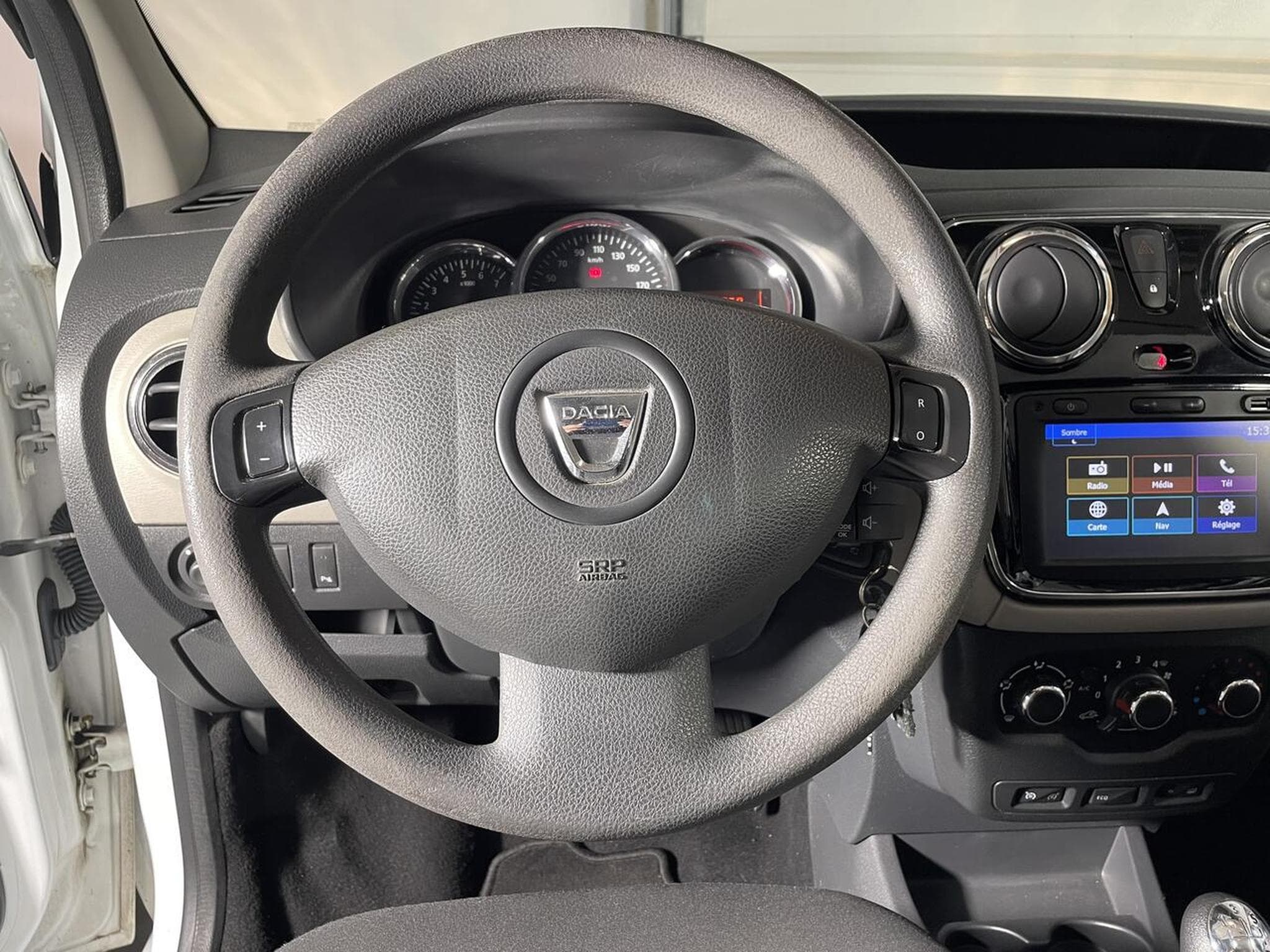 Dacia Dokker 1.5 DCI 90 LAUREATE BLUETOOTH (2017) - Photo 6
