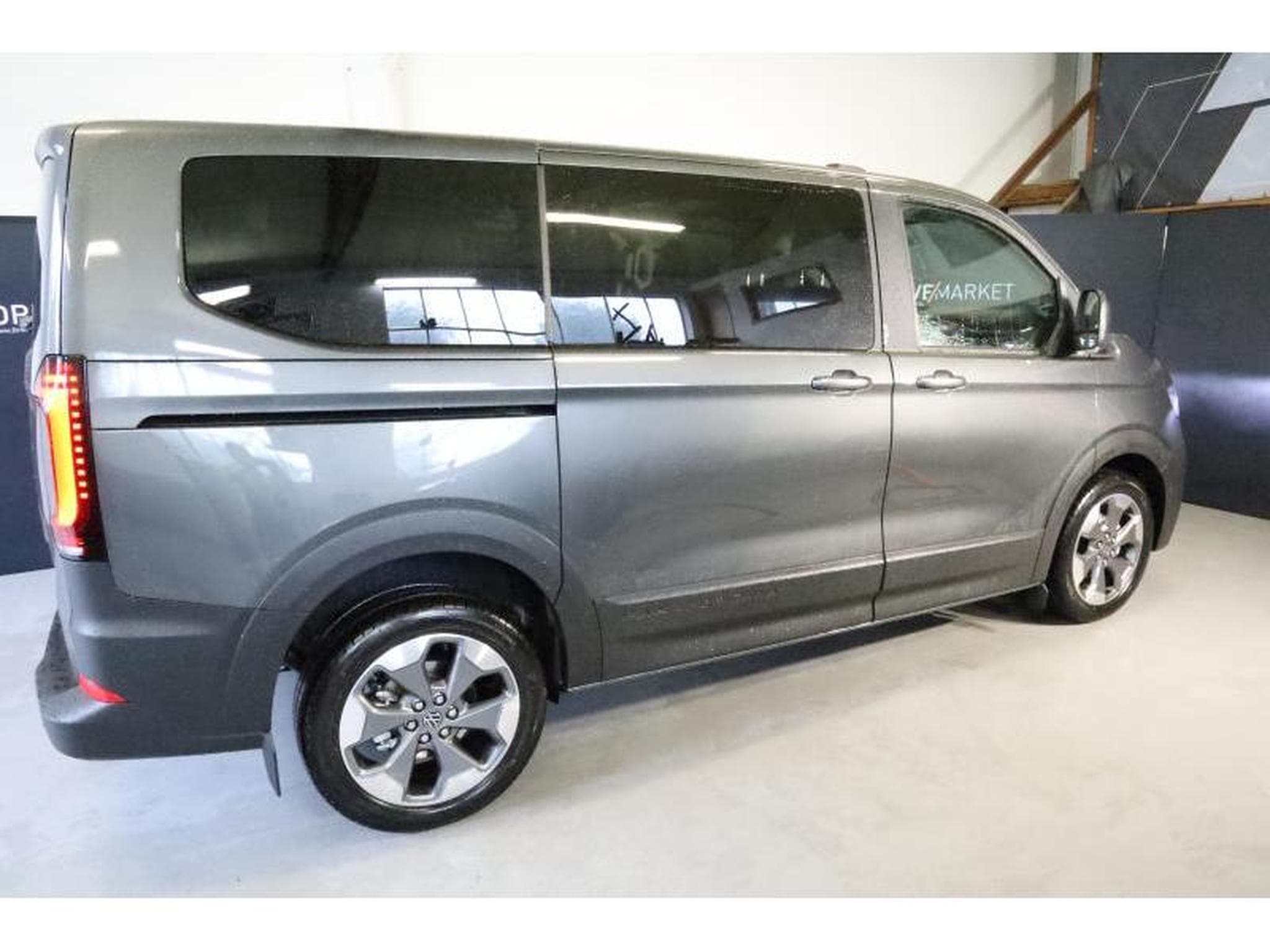 VW T7 PanAmerica Court AHK (2025) - Photo 14