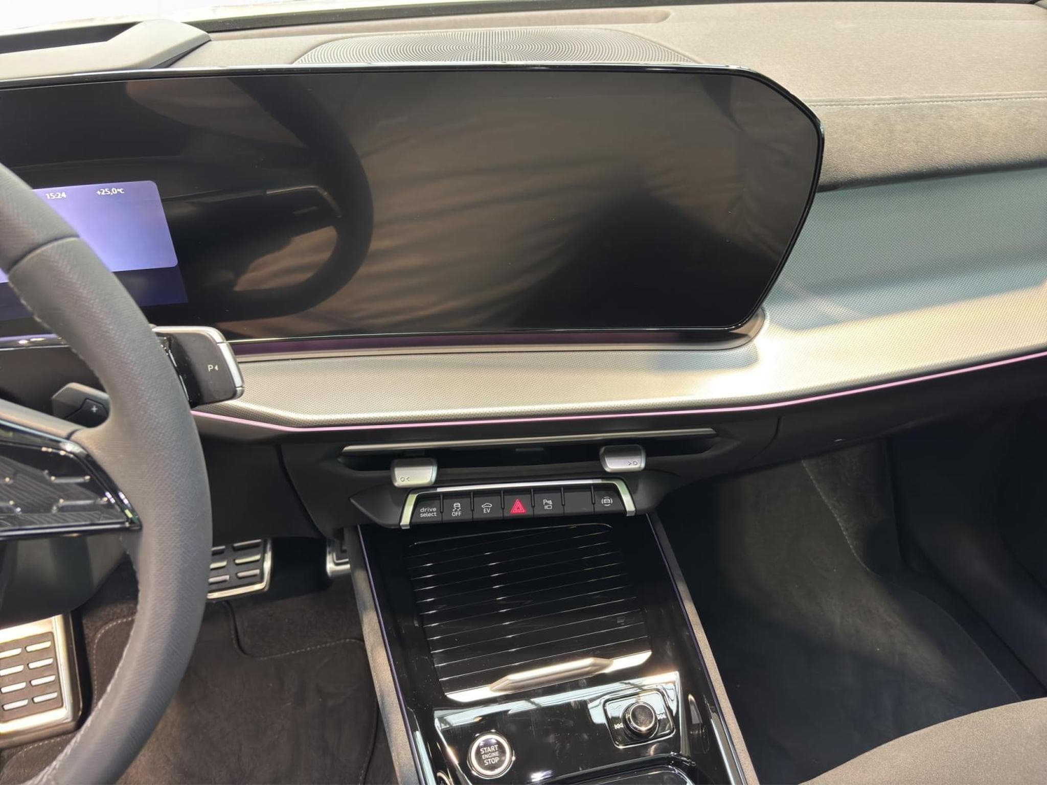 Audi Q3 e-hybrid 200 kW (2025) - Photo 6