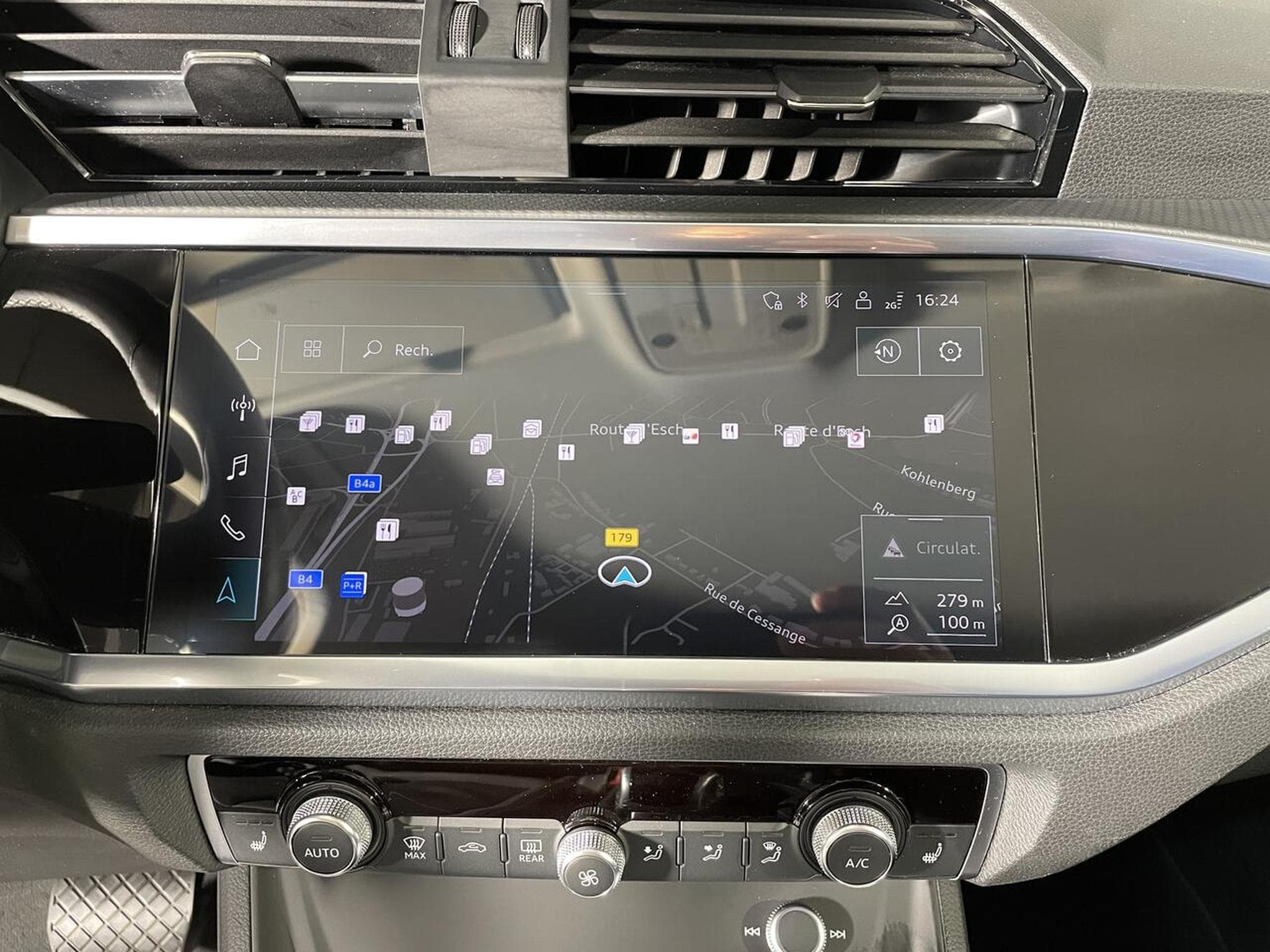Audi Q3 35 TDI 150 S-TRONIC BUSINESS VIRTUAL COCKPIT (2021) - Foto 4
