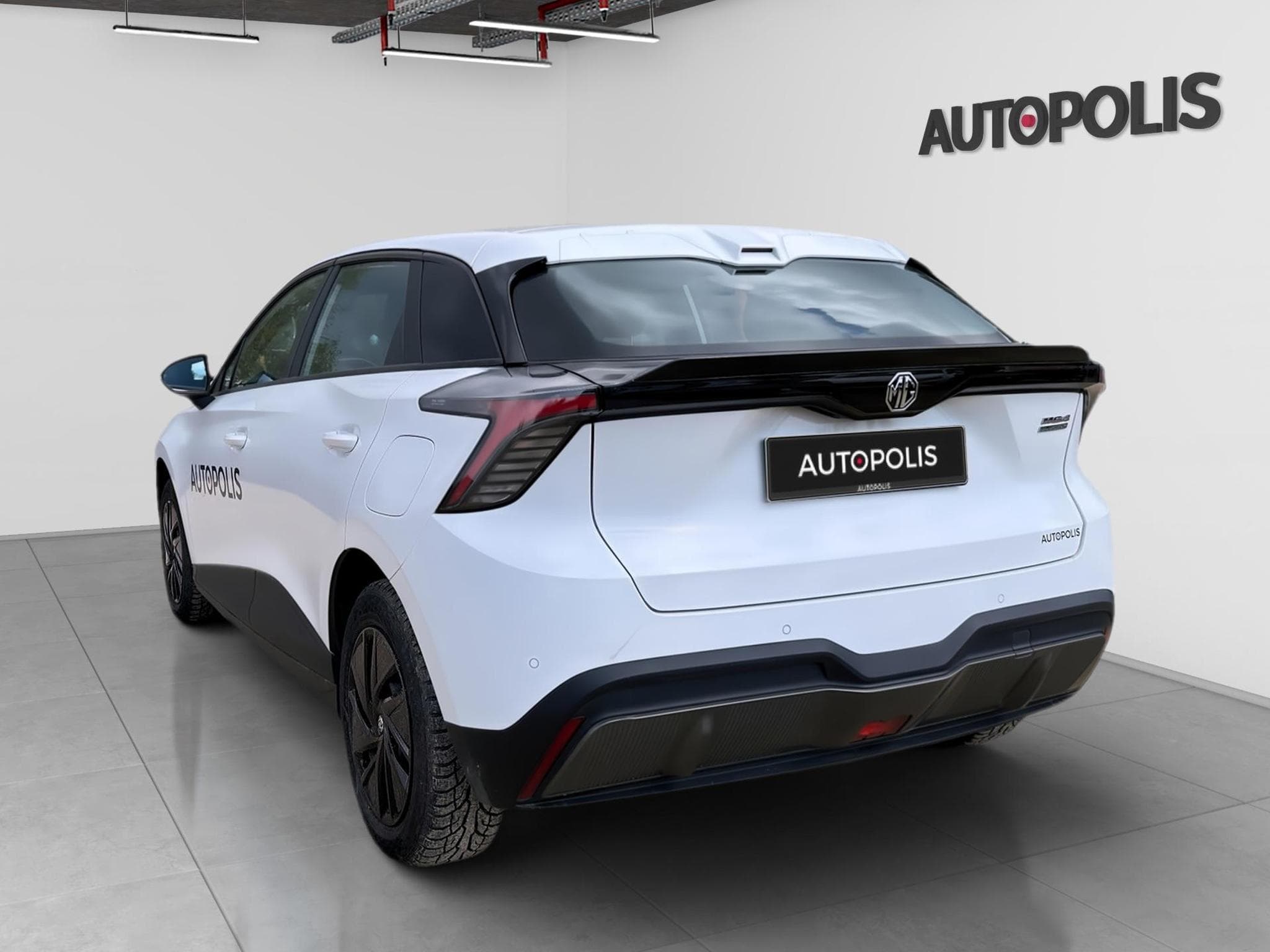 MG MG4 STANDARD (2023) - Foto 12