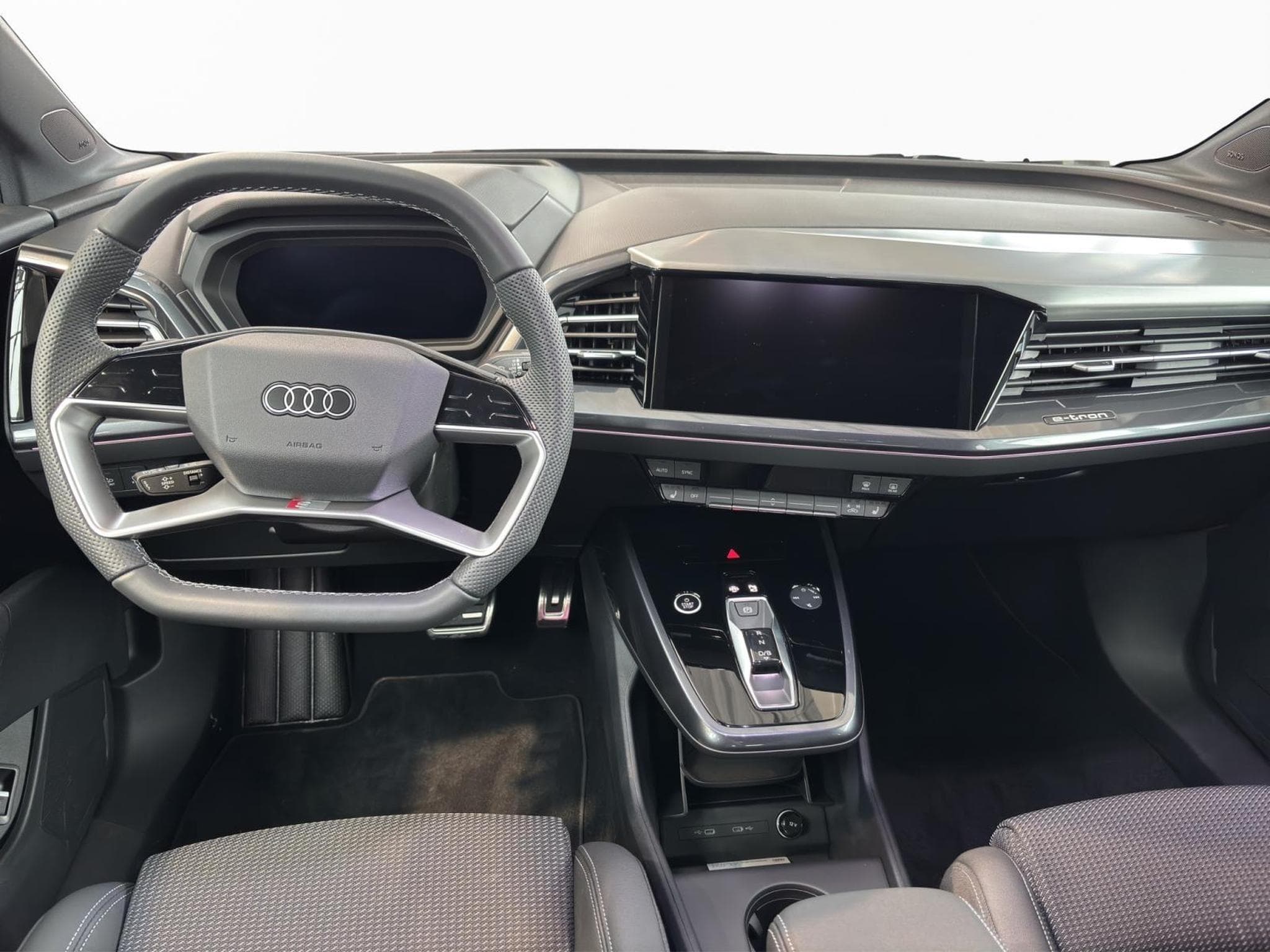 Audi Q4 e-tron e-tron 45 quattro (2025) - Foto 4