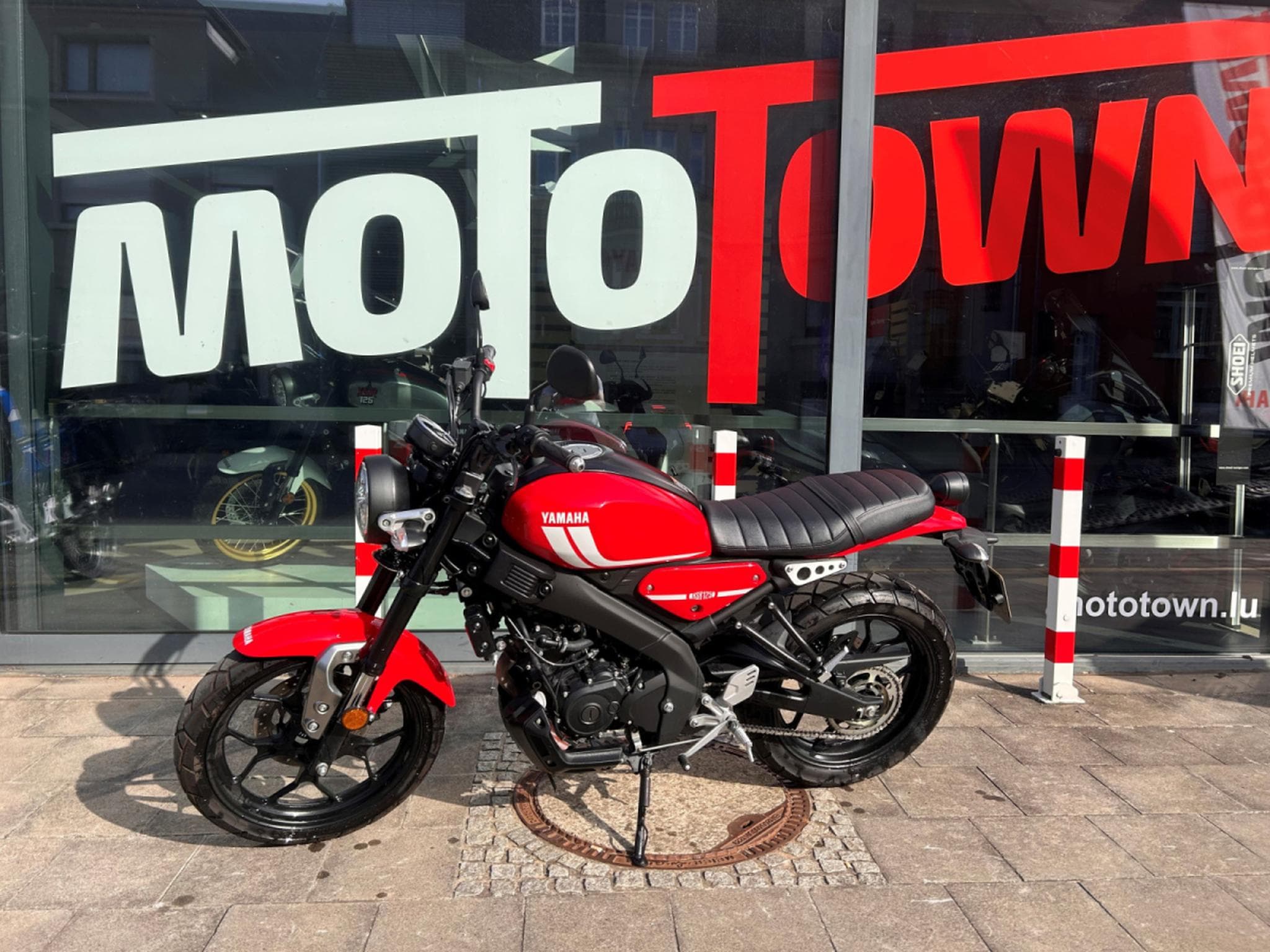 Yamaha XSR Redline (2022) - Foto 1