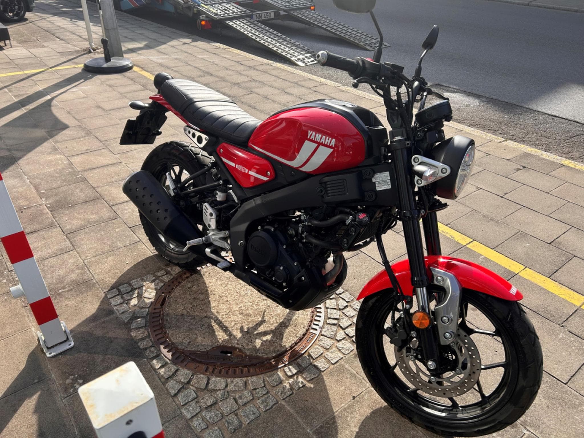 Yamaha XSR Redline (2022) - Foto 4