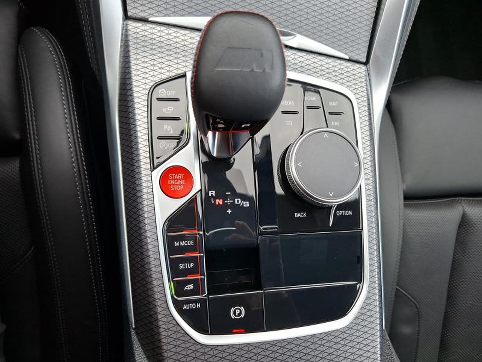 BMW M3 M3 Competition xDrive Touring (2024) - Photo 11