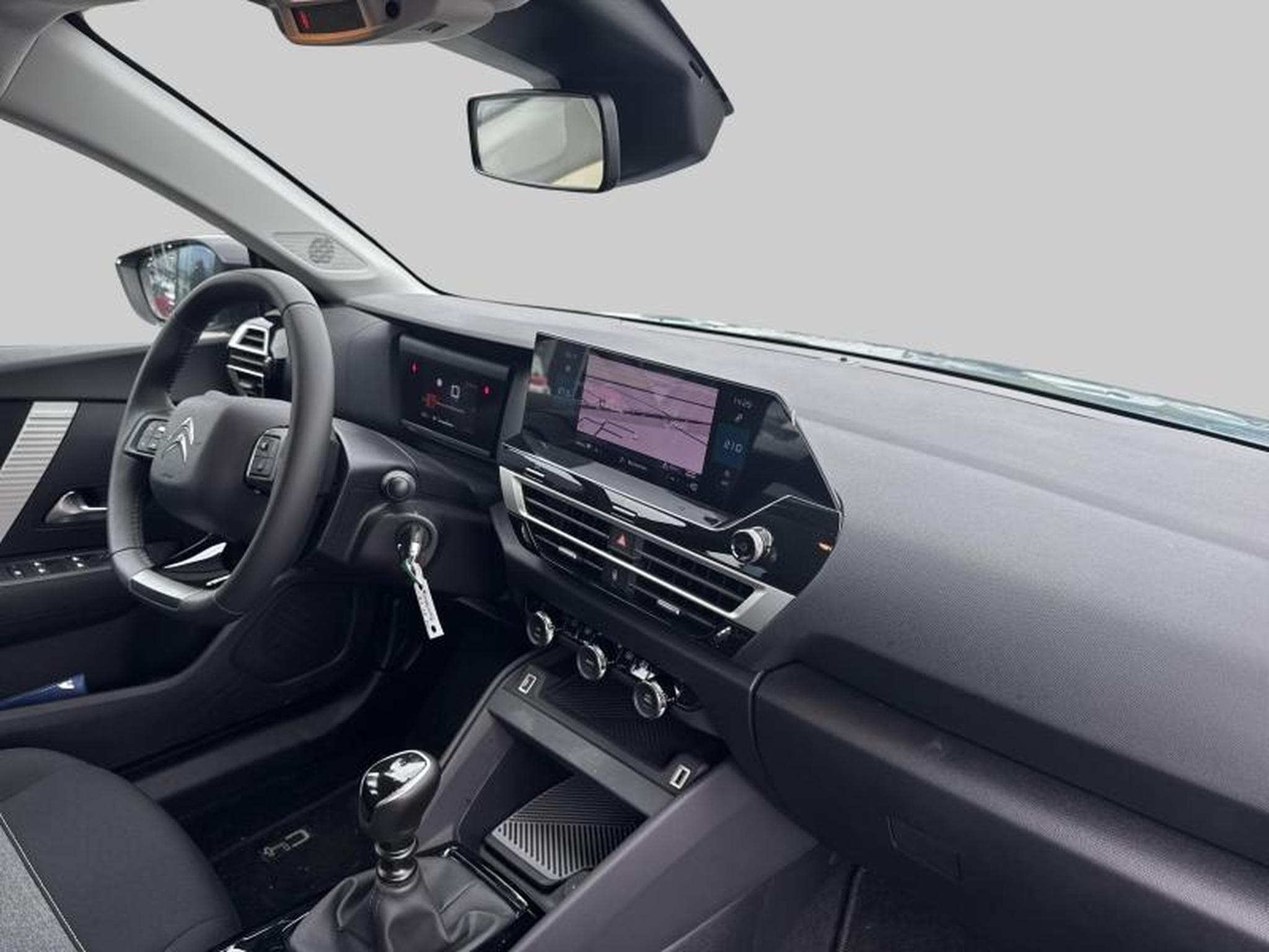 Citroen C4 Feel (2022) - Photo 9