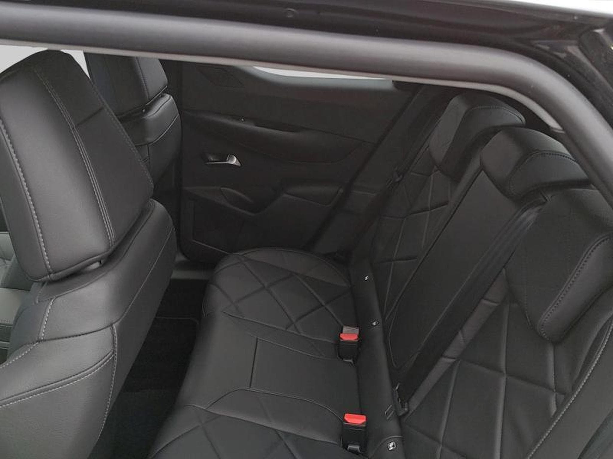 DS Automobiles DS3 Toits de Paris E-Tense (2023) - Foto 12