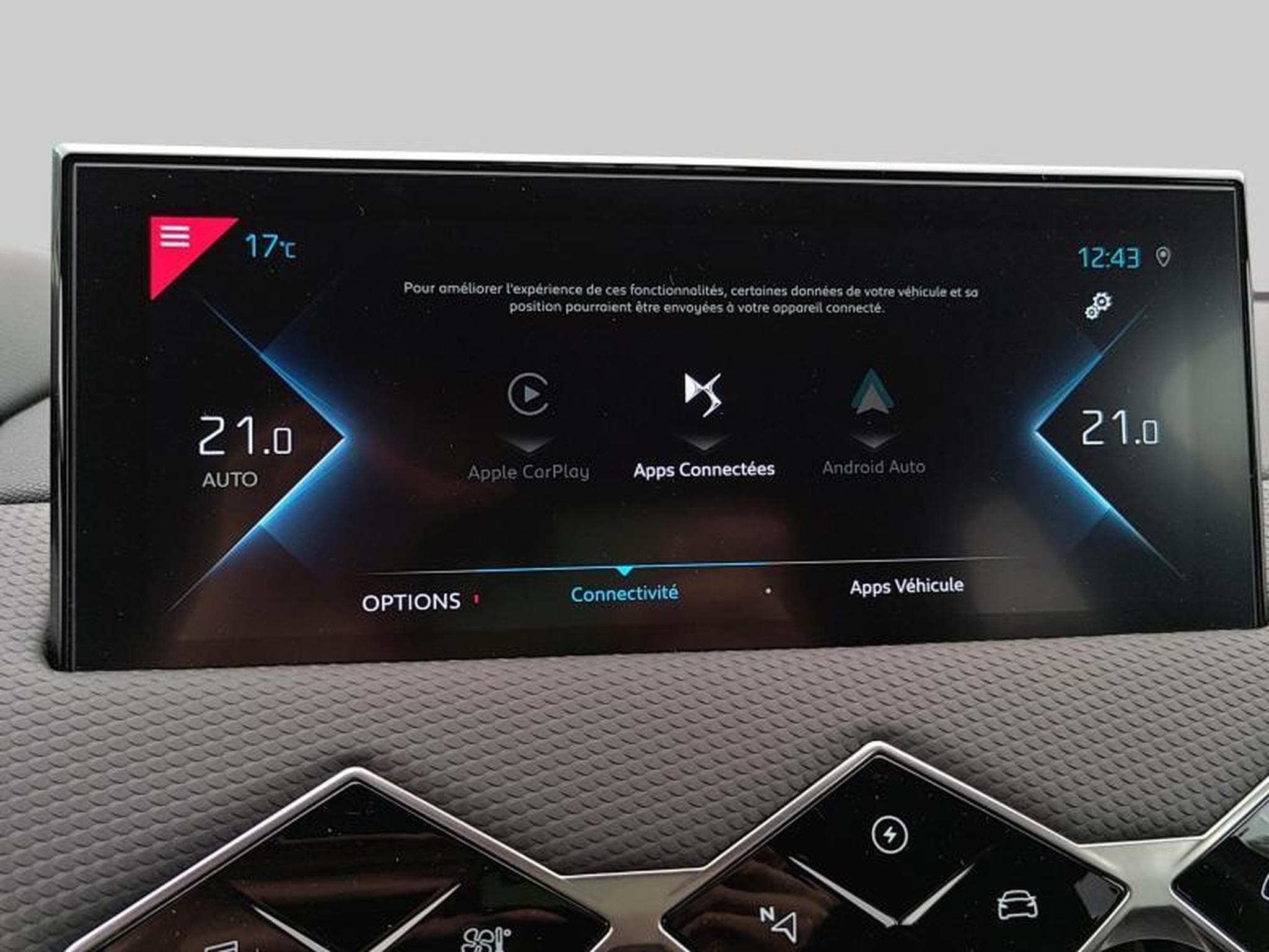 DS Automobiles DS3 Toits de Paris E-Tense (2023) - Foto 18