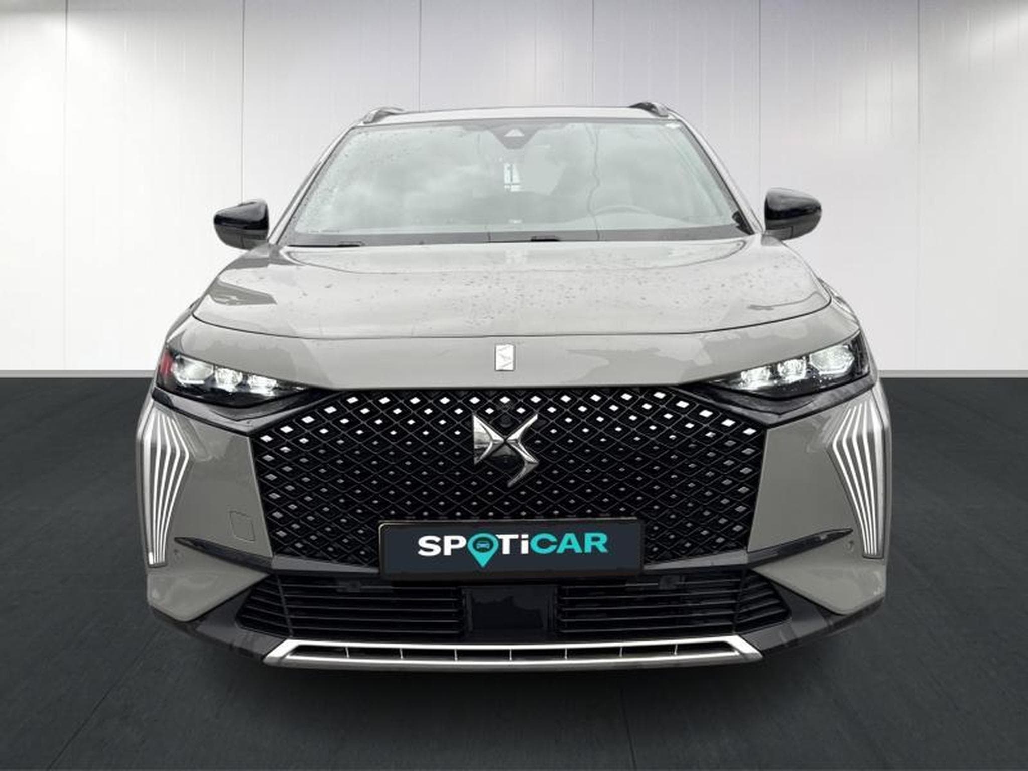 DS Automobiles DS7 E-Tense Opera 300 (2023) - Photo 2
