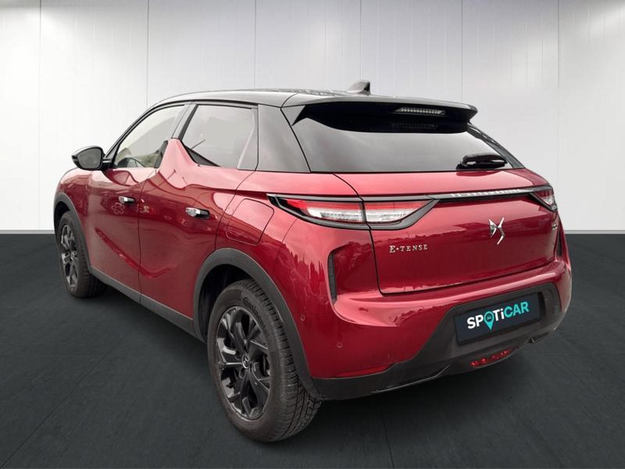 DS Automobiles DS3 E-TENSE OPERA (2024) - Foto 6