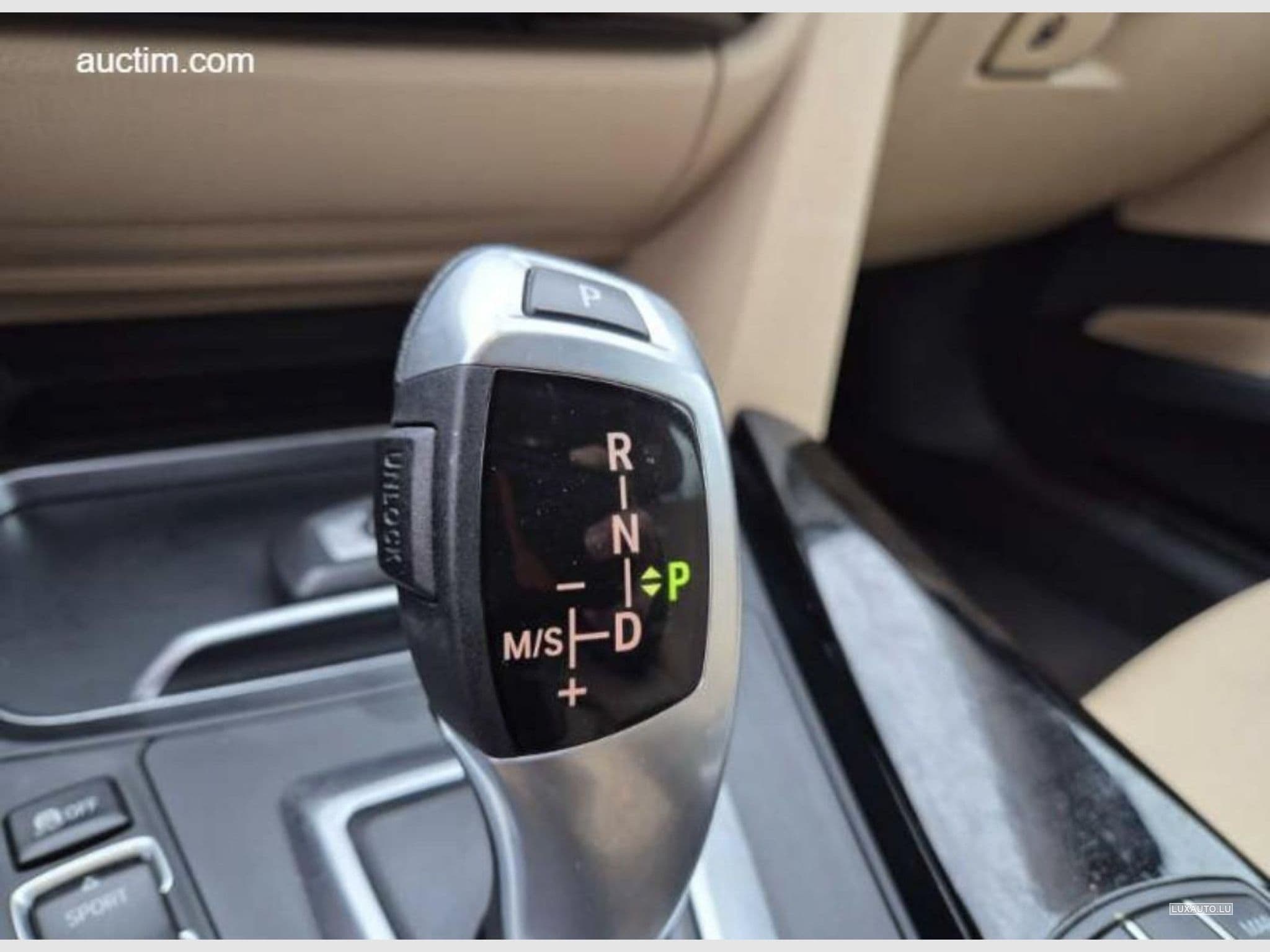 BMW 318 GT (2018) - Foto 8