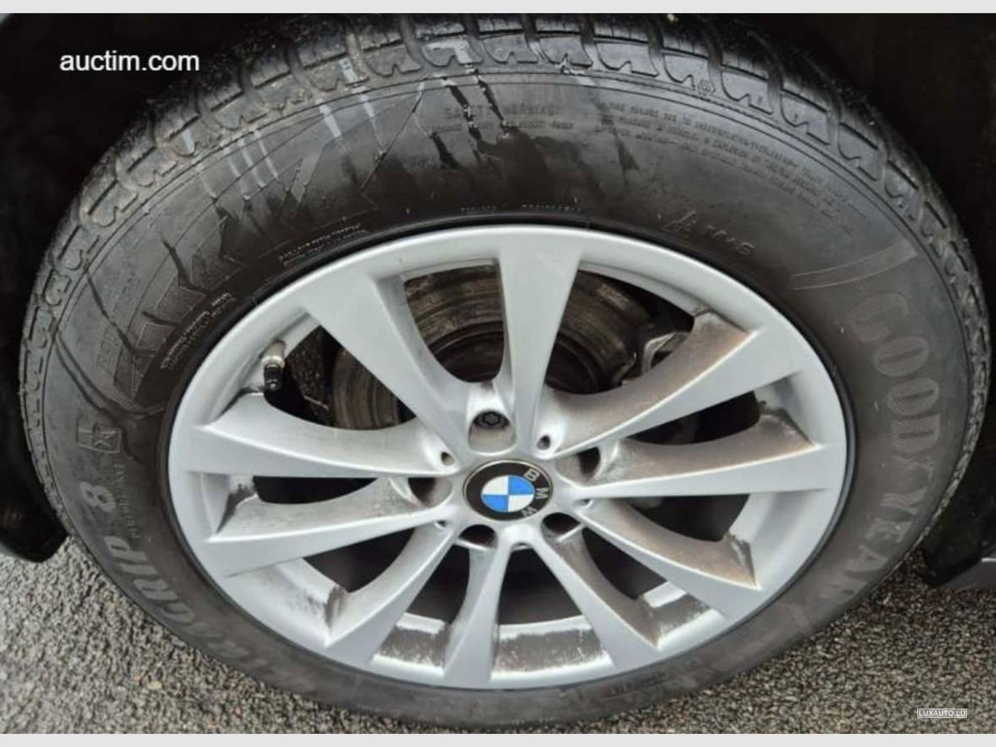 BMW 318 GT (2018) - Foto 9