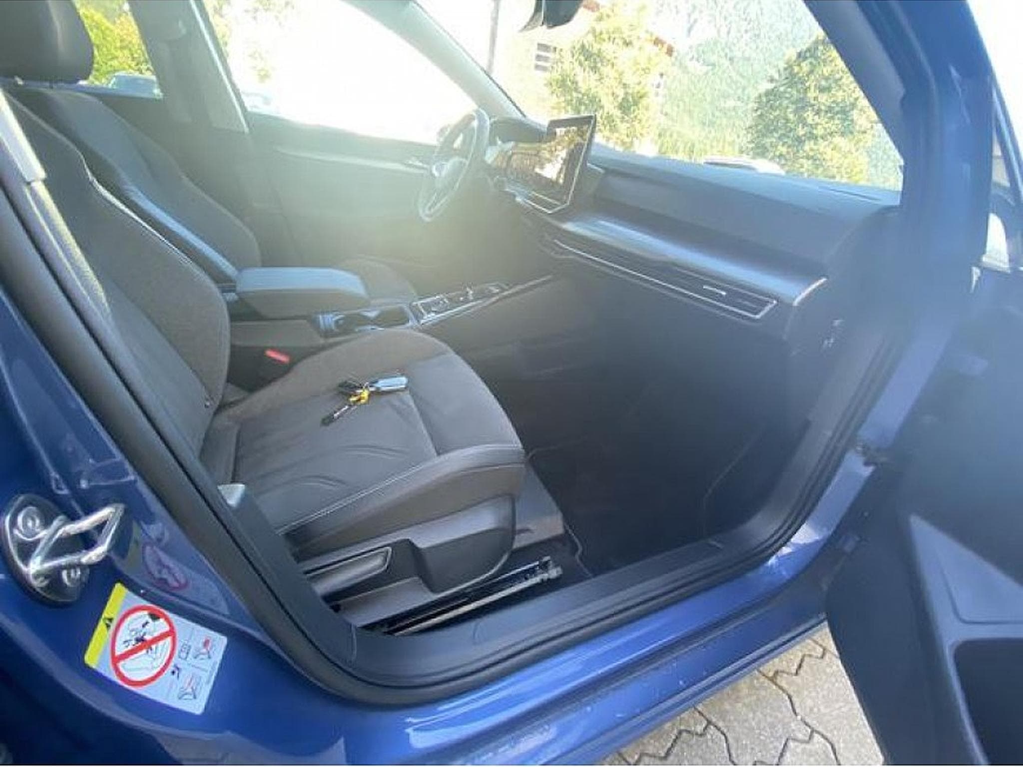 VW Golf (2025) - Foto 8