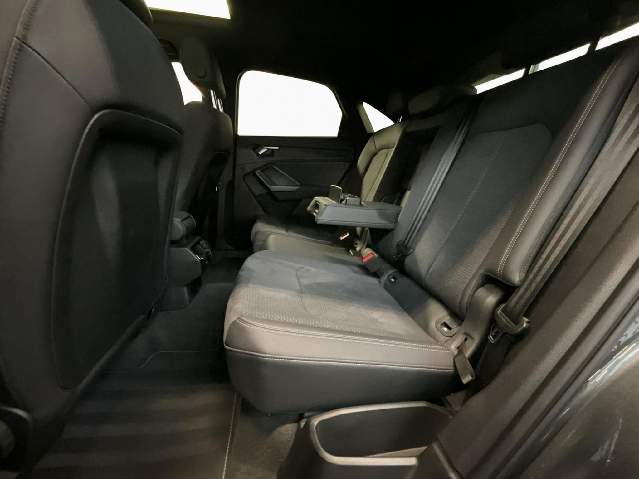 Audi Q3 SB+S-Line+45TFSI+PHEV+S-Tronic (2024) - Photo 16