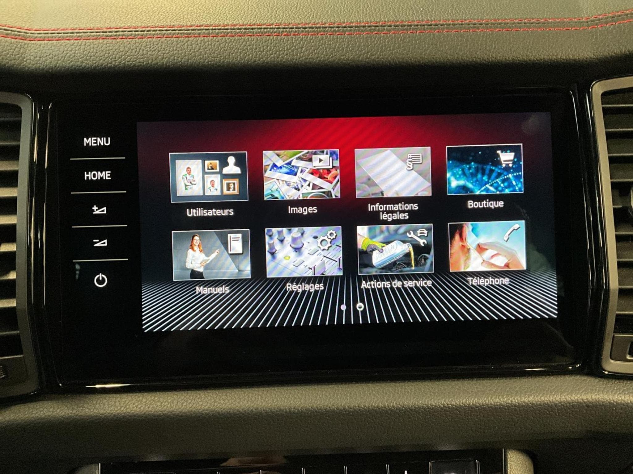 Skoda Kodiaq RS+DSG+4x4+AHK (2023) - Foto 15