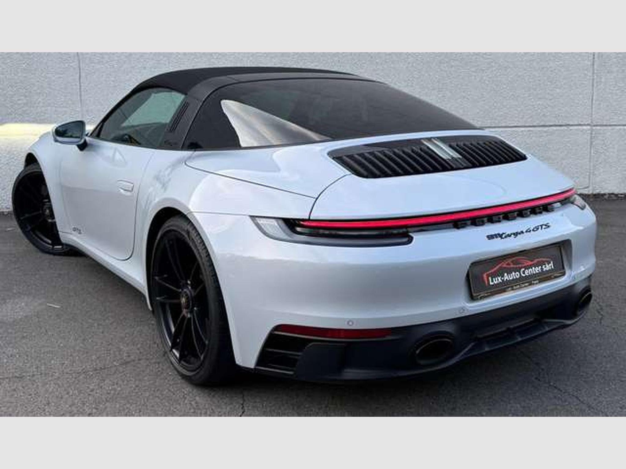 Porsche 911 992.1 Targa 4 GTS 3.0 Bi-Turbo PDK (2024) - Photo 12