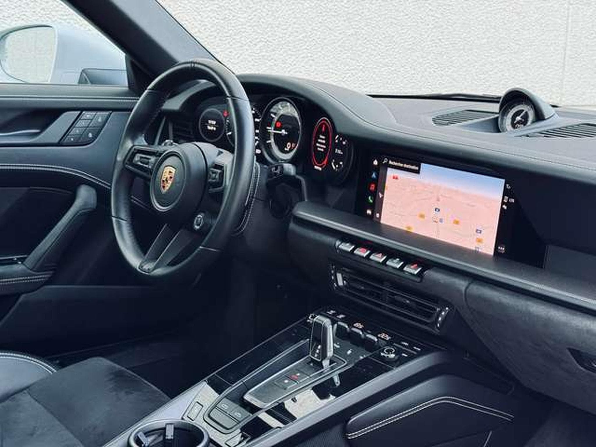 Porsche 911 992.1 Targa 4 GTS 3.0 Bi-Turbo PDK (2024) - Photo 16