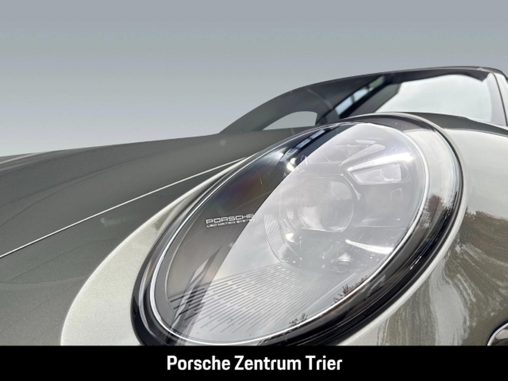 Porsche 911 Turbo 50 Jahre Burmester InnoDrive LED (2025) - Photo 11