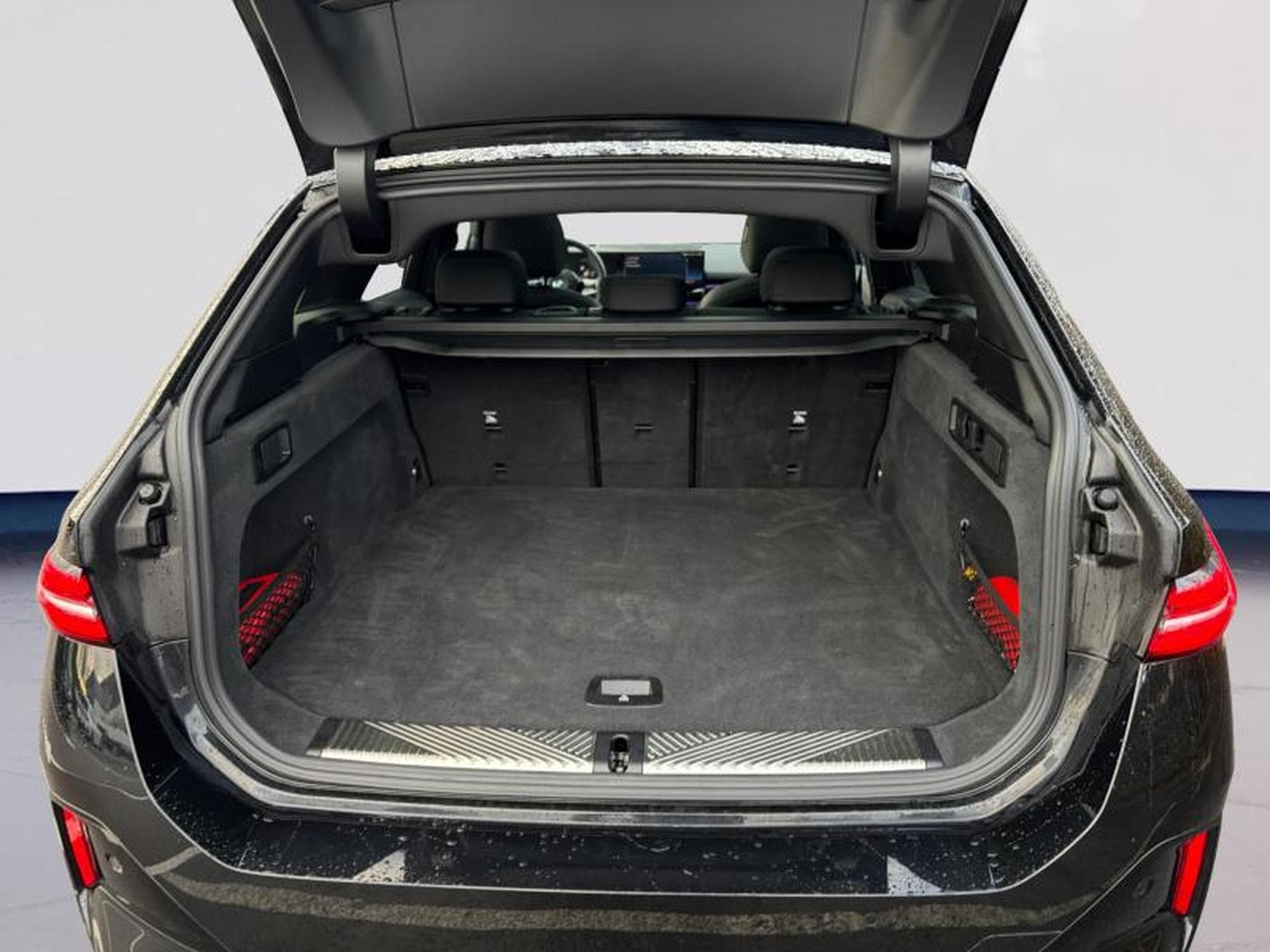 BMW 520 520i Touring Kit M Sport (2024) - Photo 13