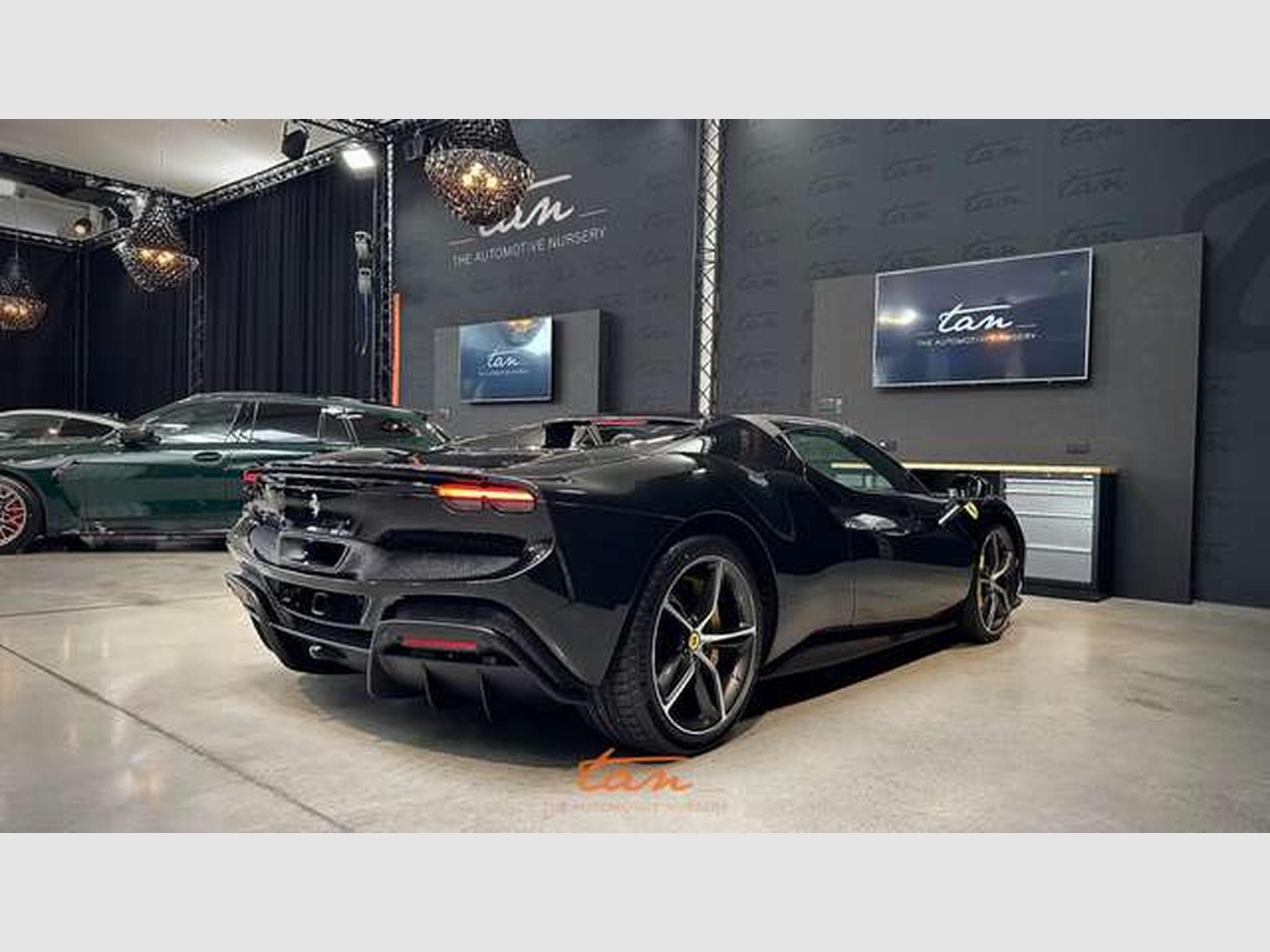 Ferrari 296 Spider PHEV 3.0 V6 DCT - New Car - Lift System (2024) - Photo 7