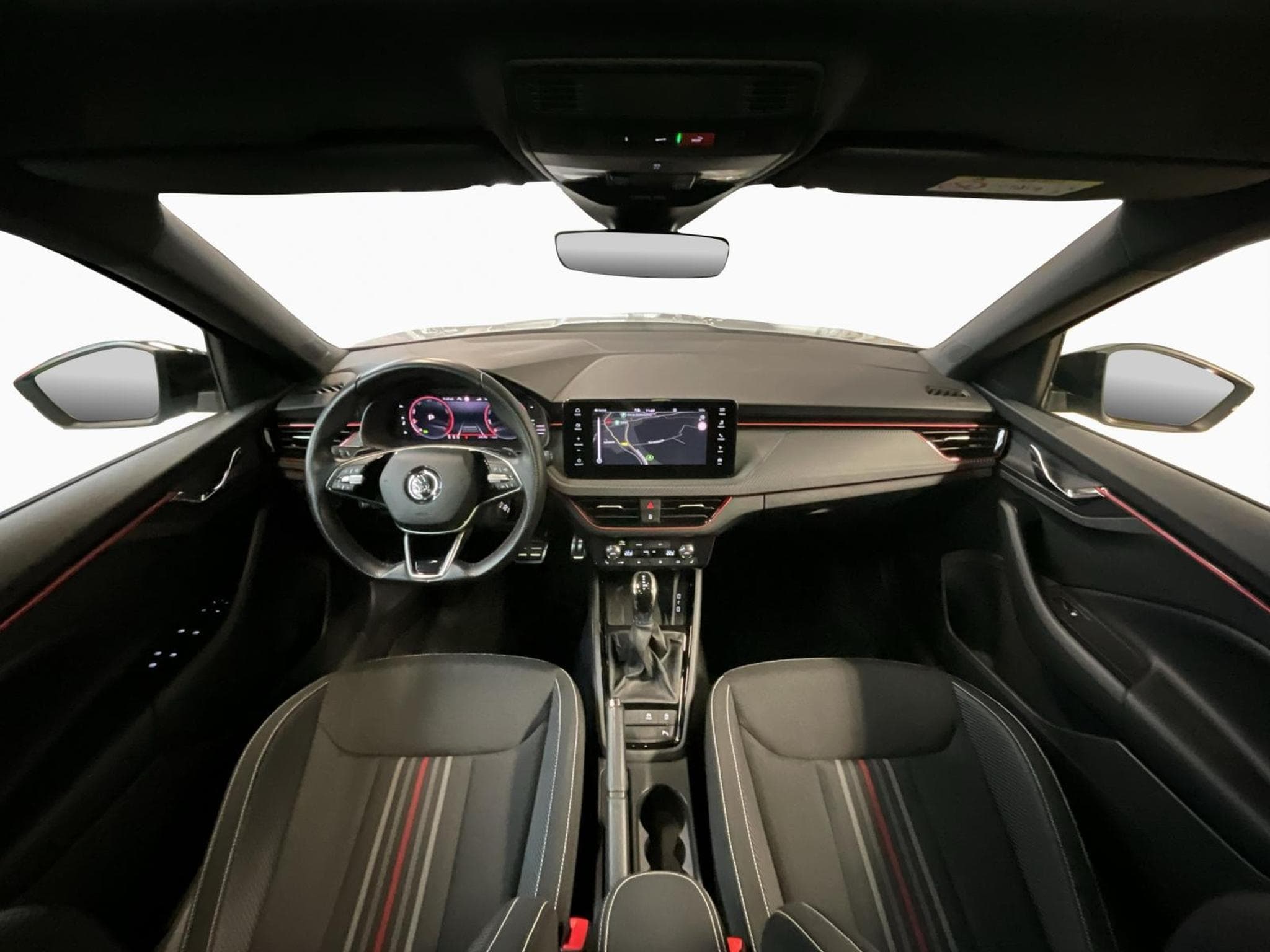 Skoda Kamiq Monte-Carlo+DSG+Navi+RearView (2024) - Photo 2
