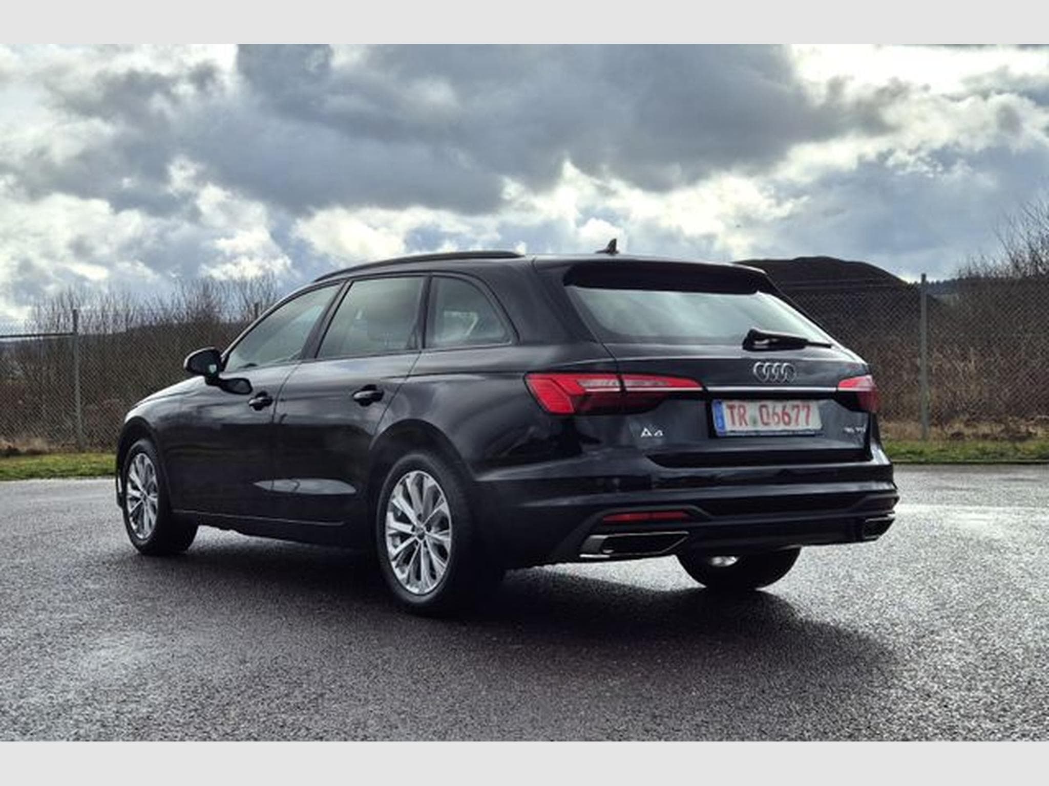 Audi A4 A4 Avant 35 TDI, LED, Navi, 1.Hand. (2022) - Photo 3