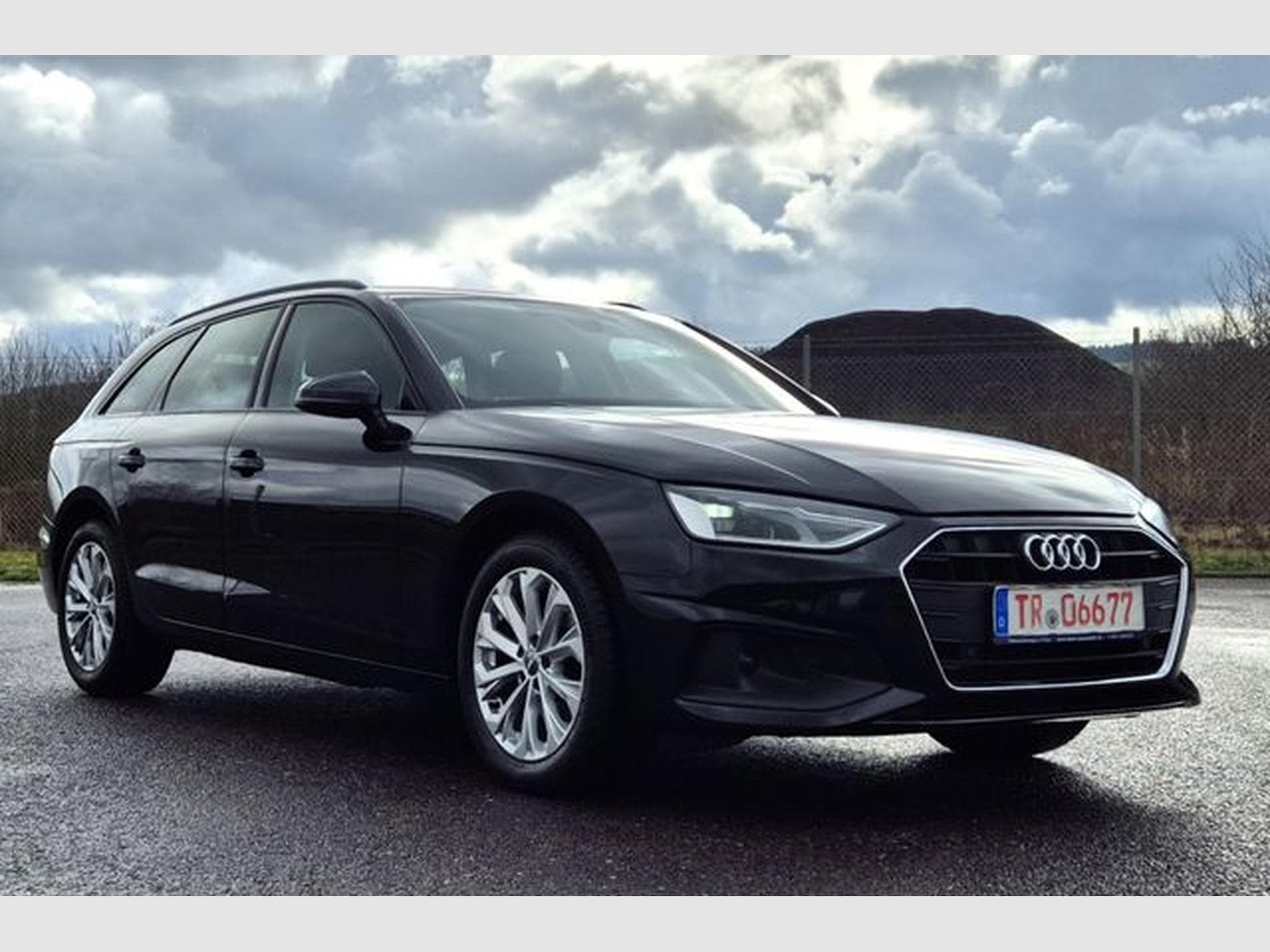 Audi A4 A4 Avant 35 TDI, LED, Navi, 1.Hand. (2022) - Photo 6