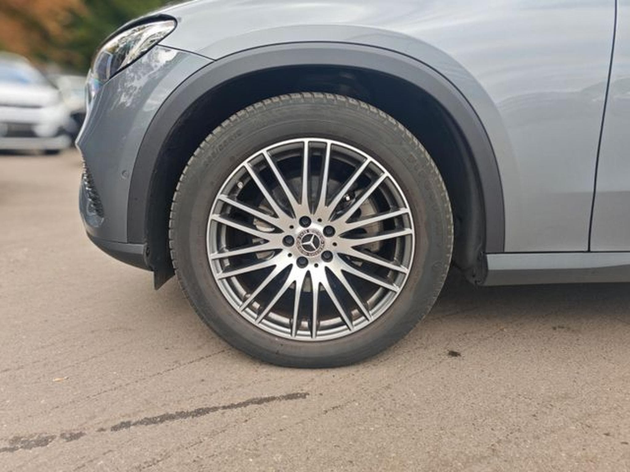 Mercedes GLC 200 GLC 200*NEUES MODEL*ADVANCED+*PANORAMA* (2022) - Foto 11