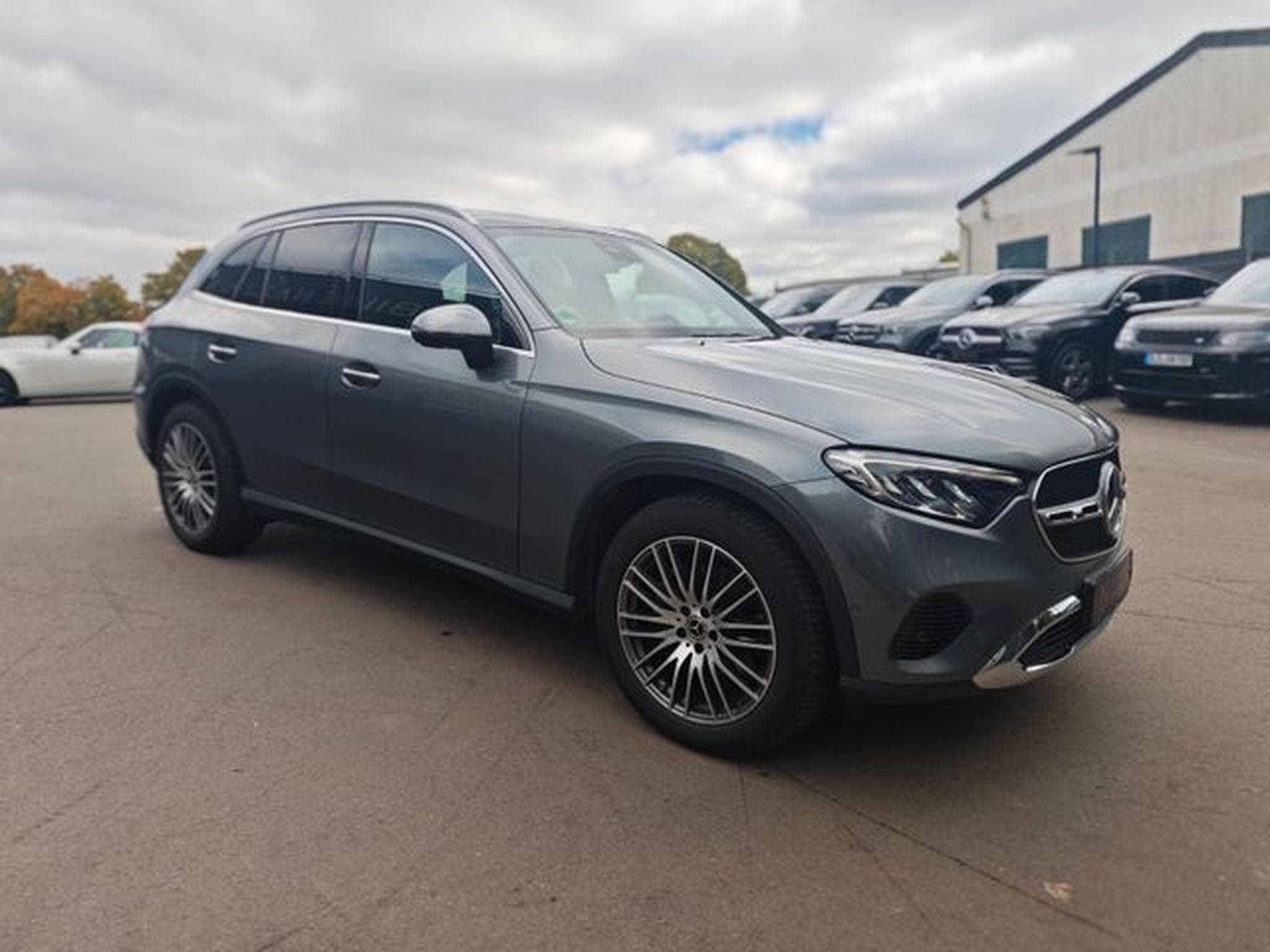 Mercedes GLC 200 GLC 200*NEUES MODEL*ADVANCED+*PANORAMA* (2022) - Foto 5